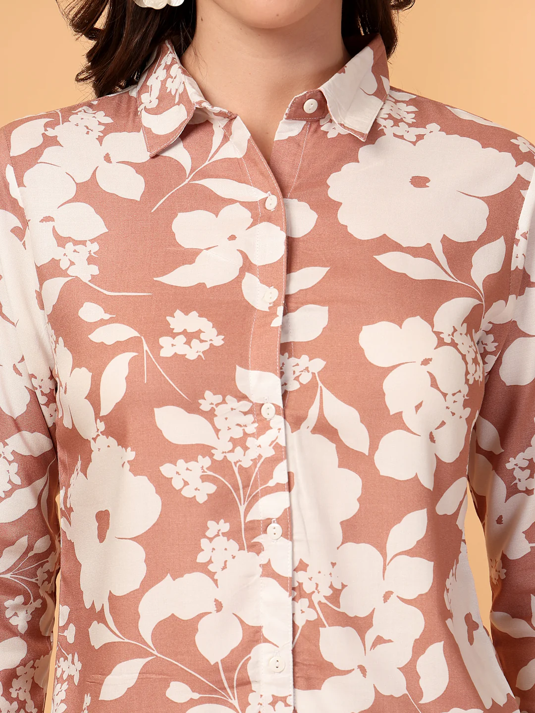 Women Peach Floral Print Co-ords - Image 4