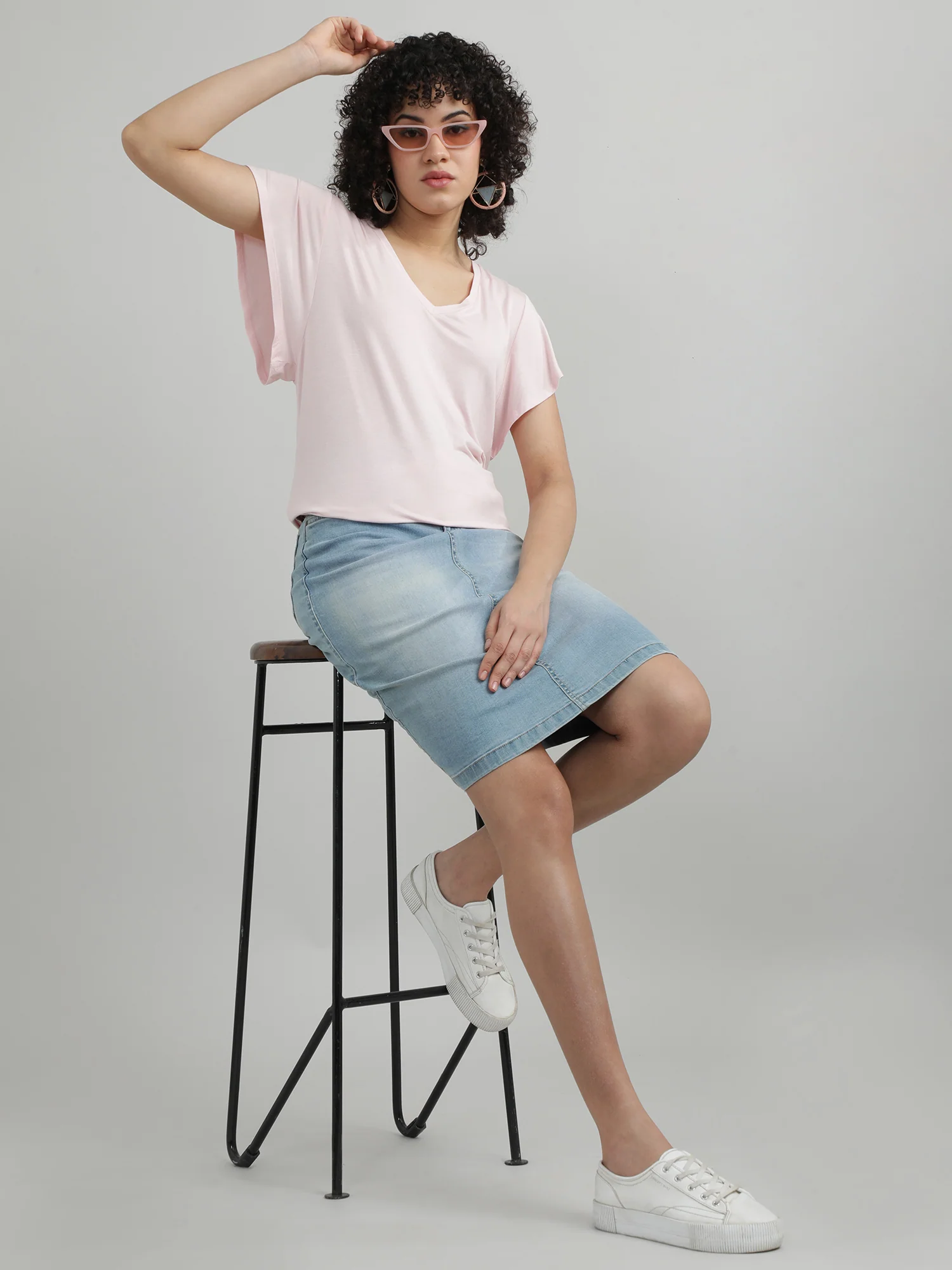 Women Peach V Neck T shirt - Image 7