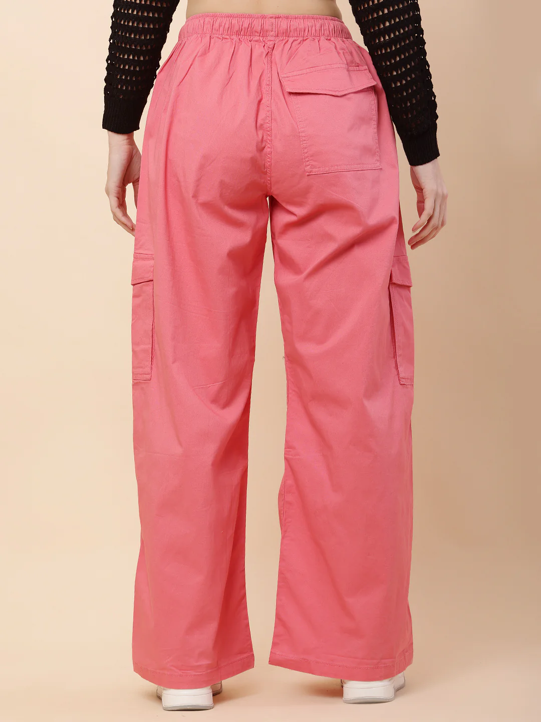 Women Pink Baggy Cargo Pants - Image 4