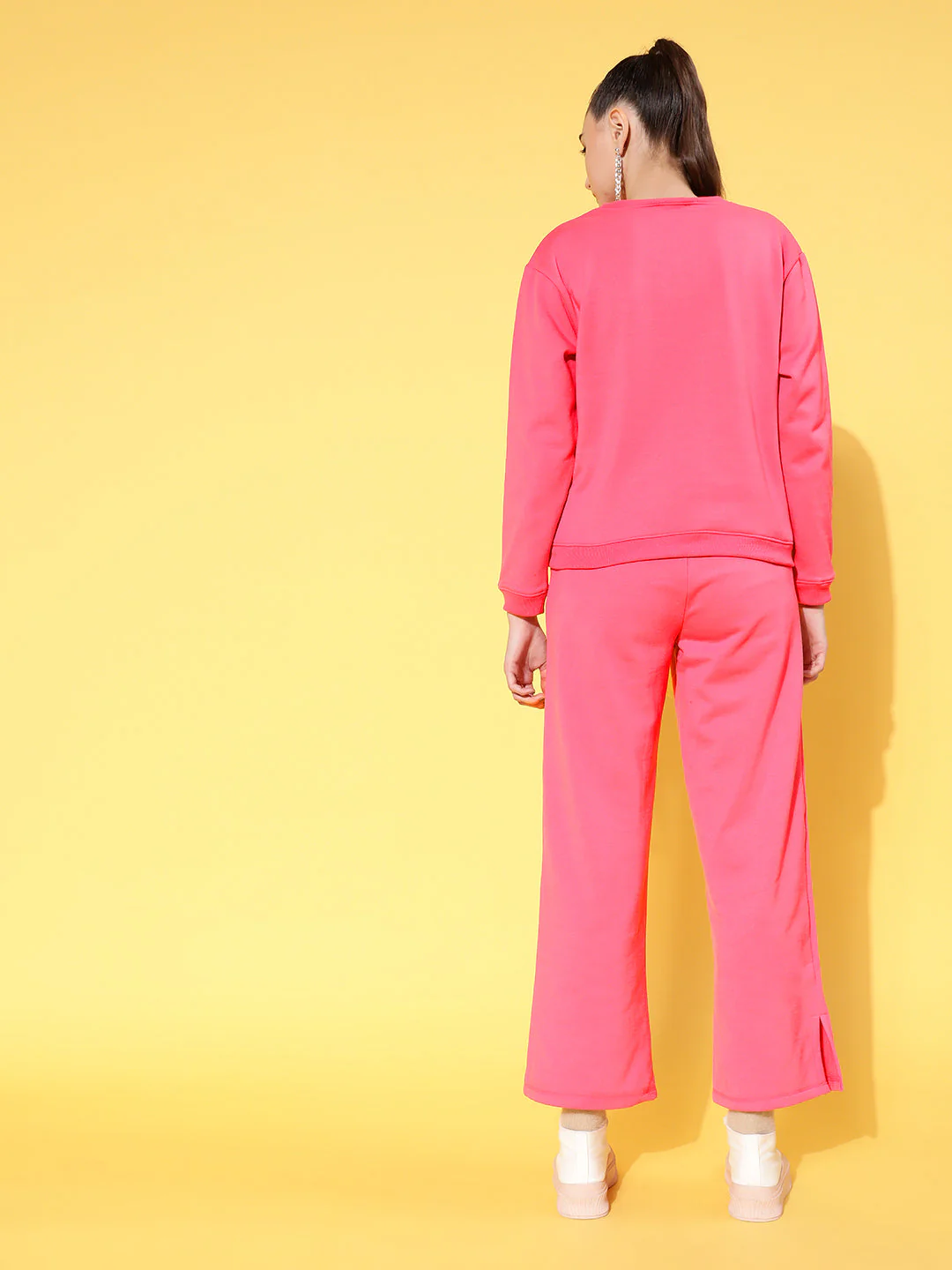 Women Pink Fleece Line Art Sweatshirt With Track Pants - Image 5