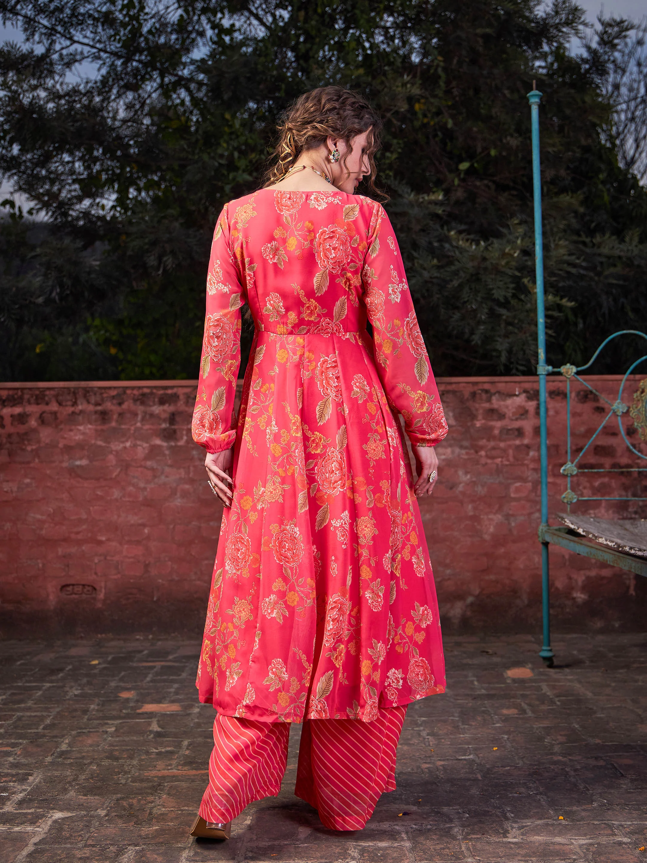 Women Pink Floral Front Yoke Anarkali Kurta With Palazzo Pants - Image 5