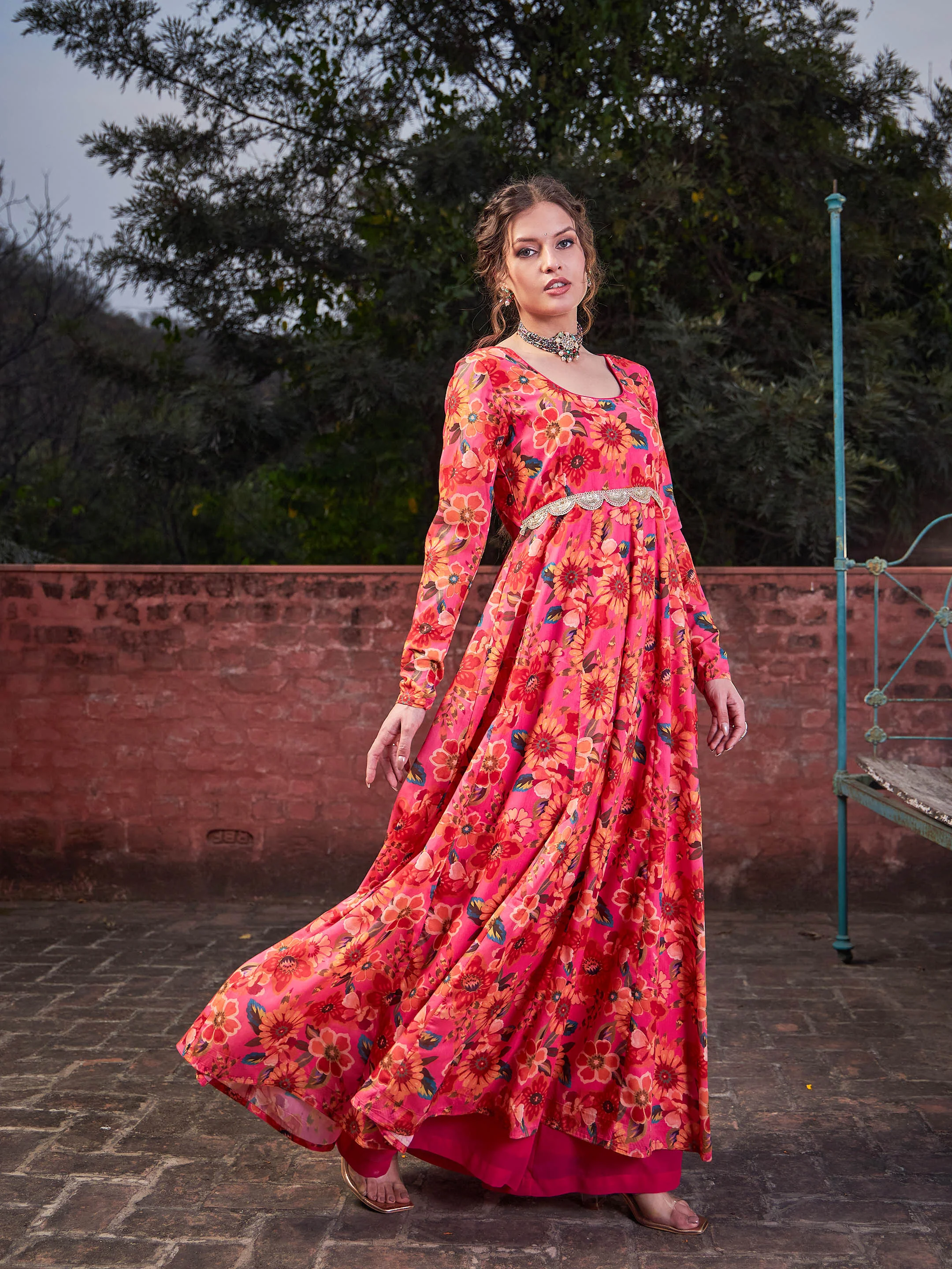 Women Pink Floral Poly Muslin Anrkali Kurta - Image 3
