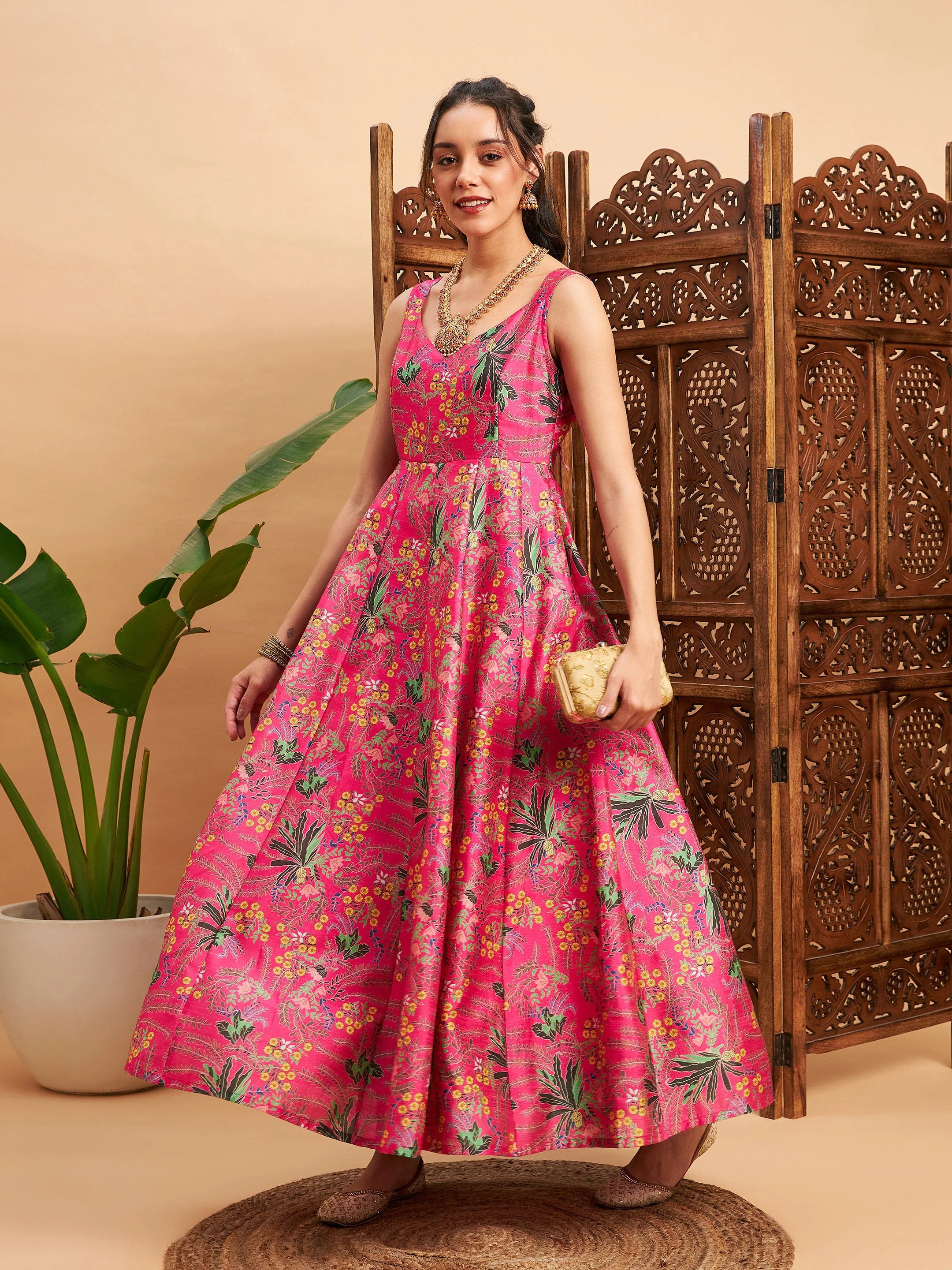 Women Pink Floral Sleeveless Anarkali Maxi Kurta - Image 2