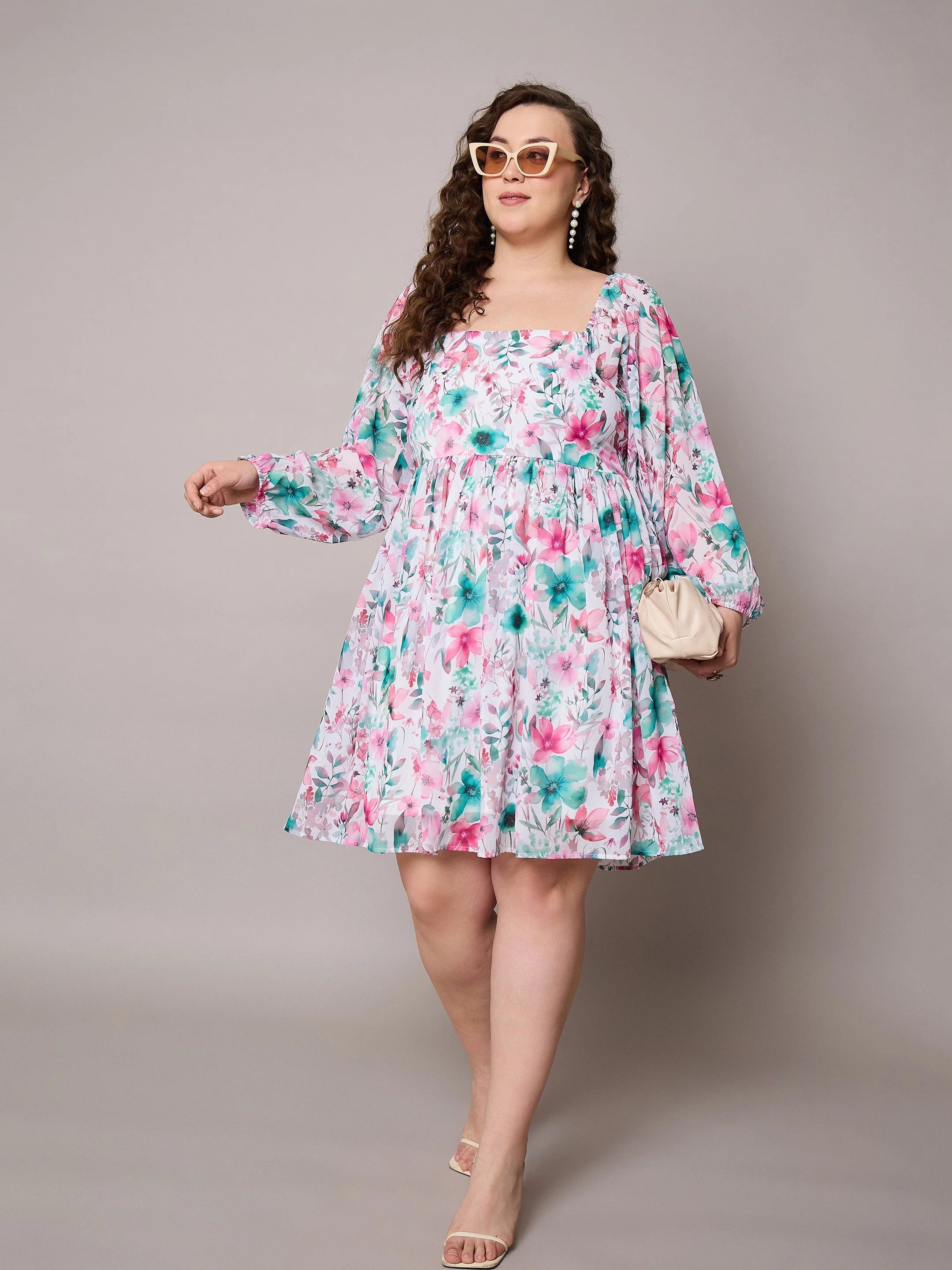 Women Pink Floral Square Neck Short Skater Dress - Image 2