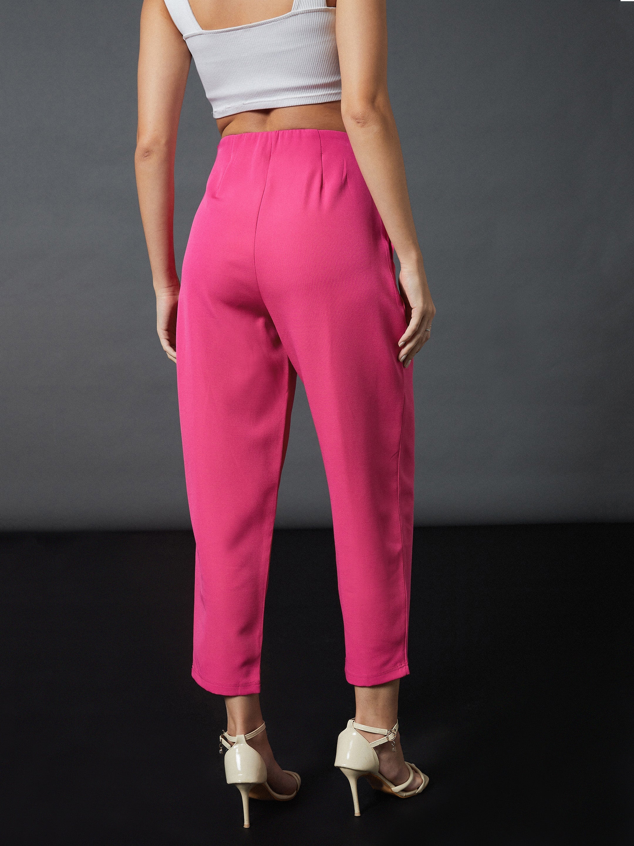 Women Pink Front Darted Balloon Fit Pants - Image 5