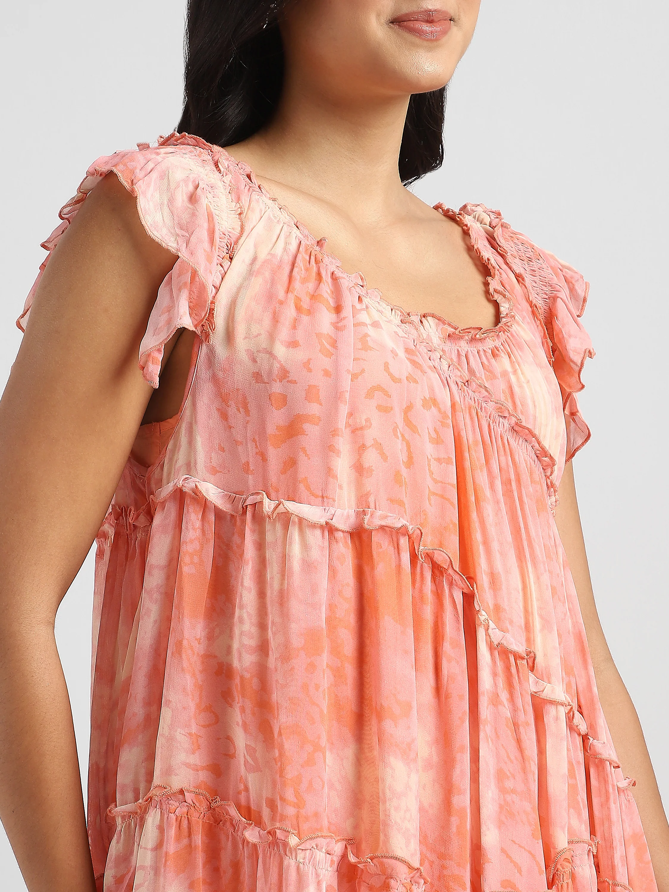 Women Pink Printed high low frilled dress - Image 3