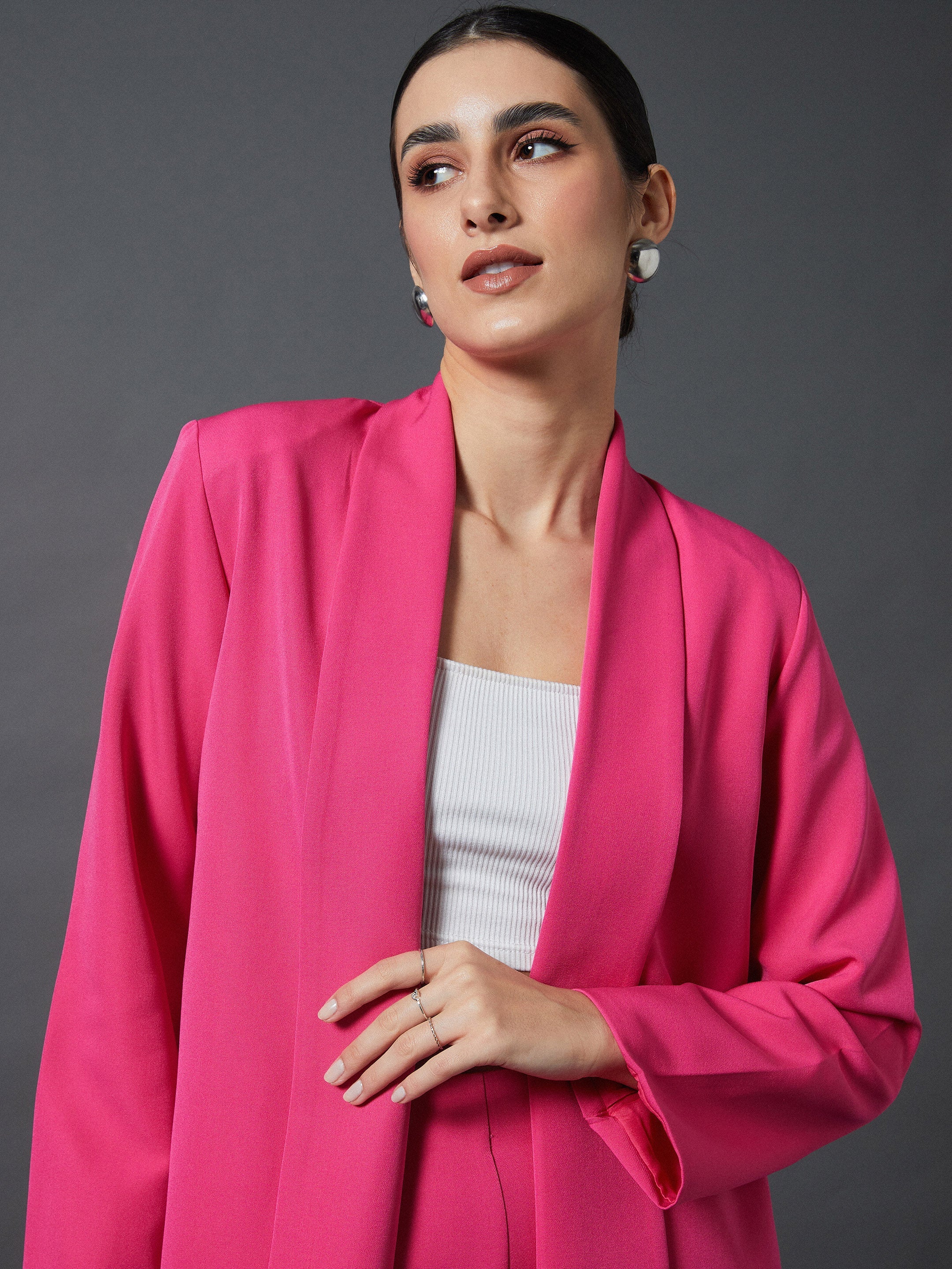 Women Pink Shawl Collar Blazer With Balloon Fit Pants - Image 4