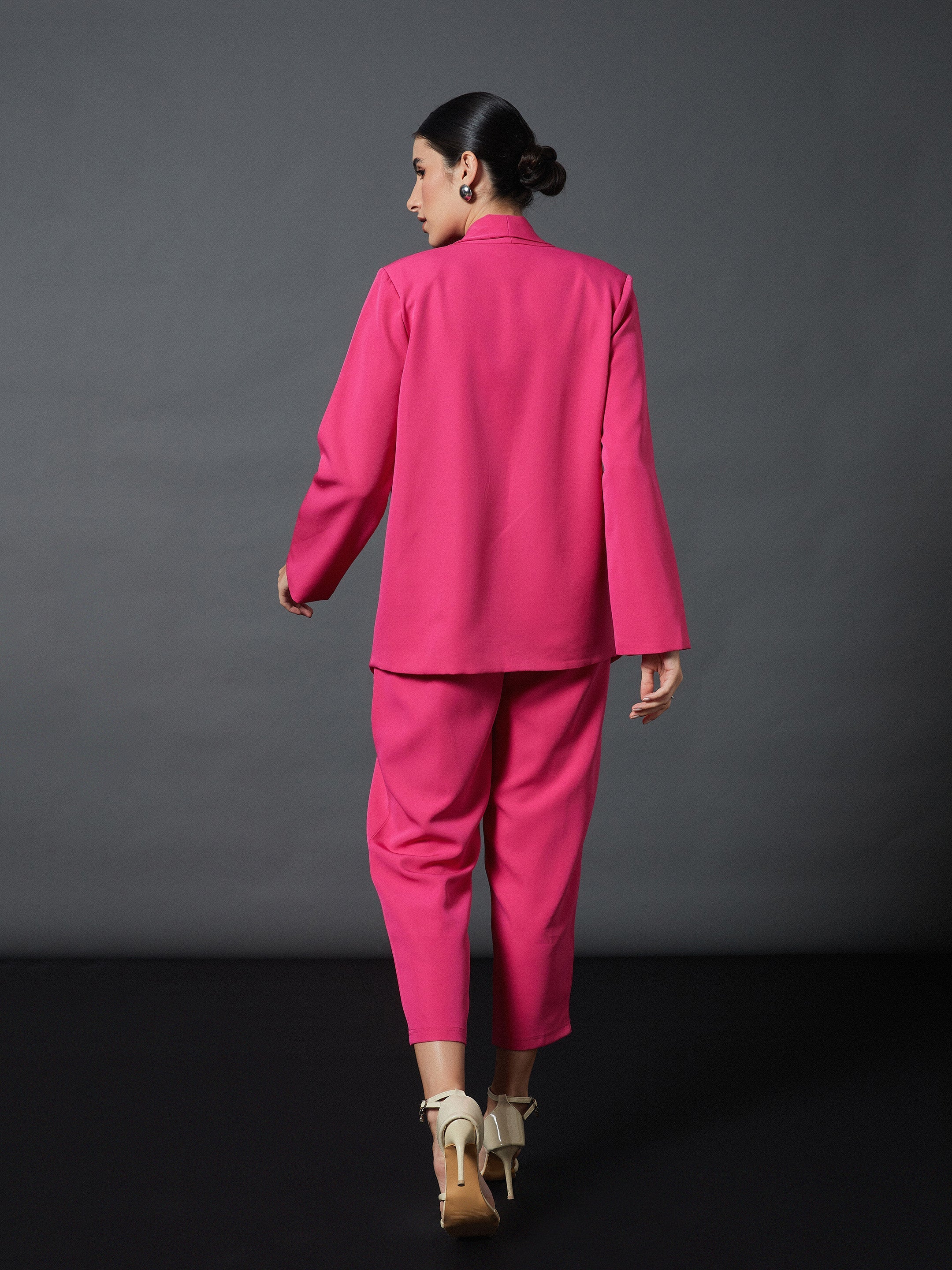 Women Pink Shawl Collar Blazer With Balloon Fit Pants - Image 6