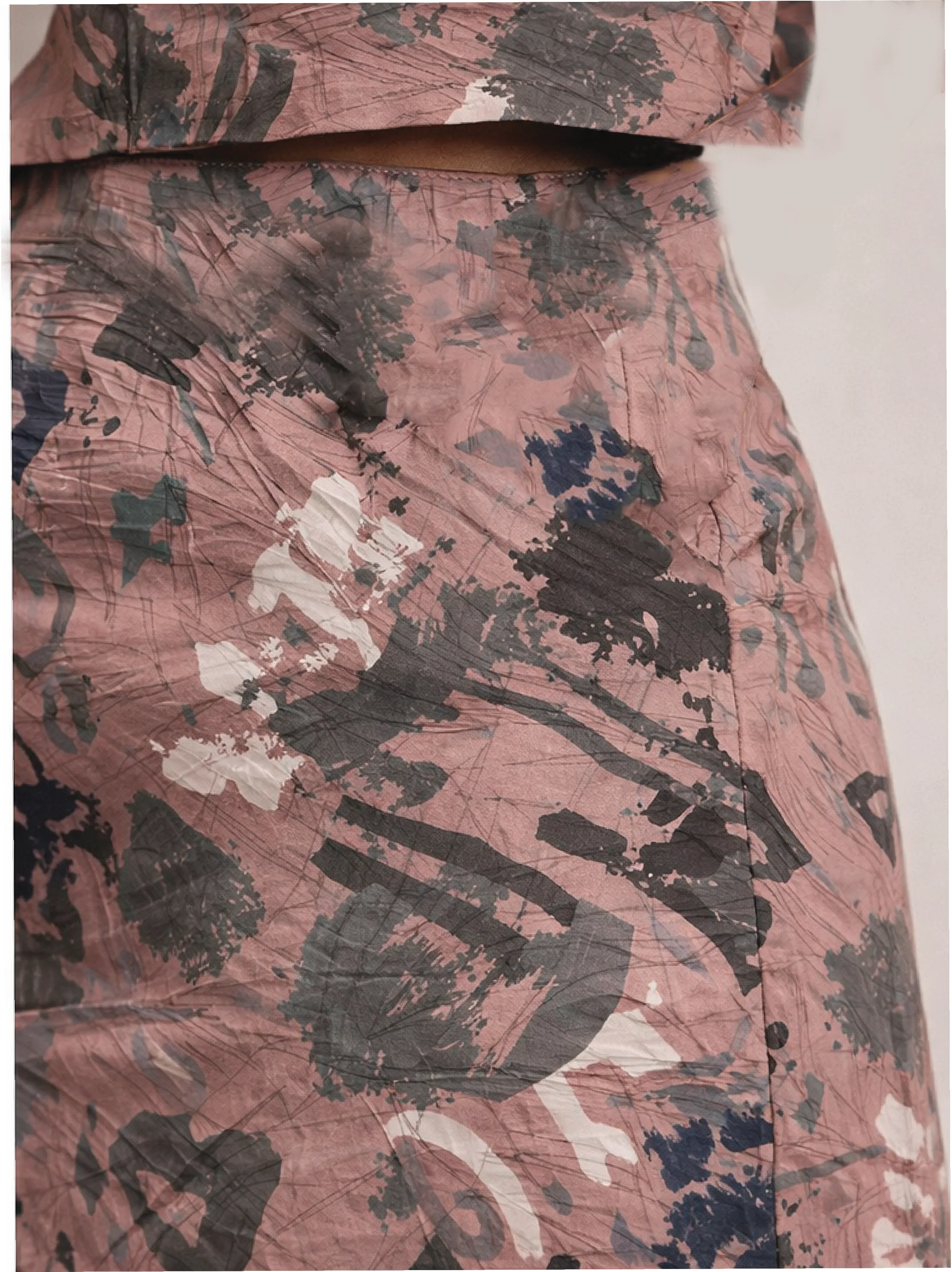 Women Pink Sheath Mini Skirt - Image 3