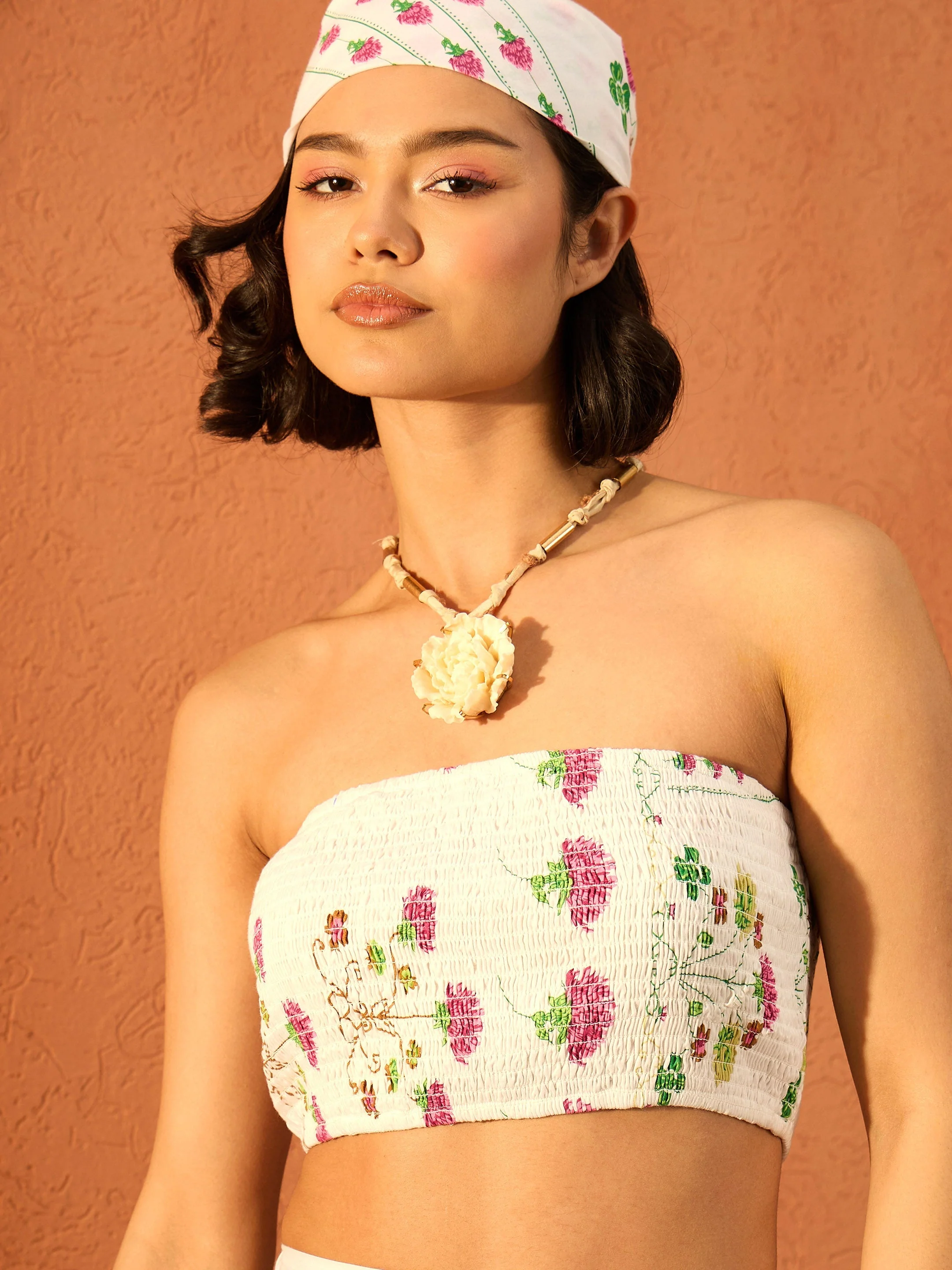 Women Pink & White Floral Tube Top With Tiered Skirt - Image 4