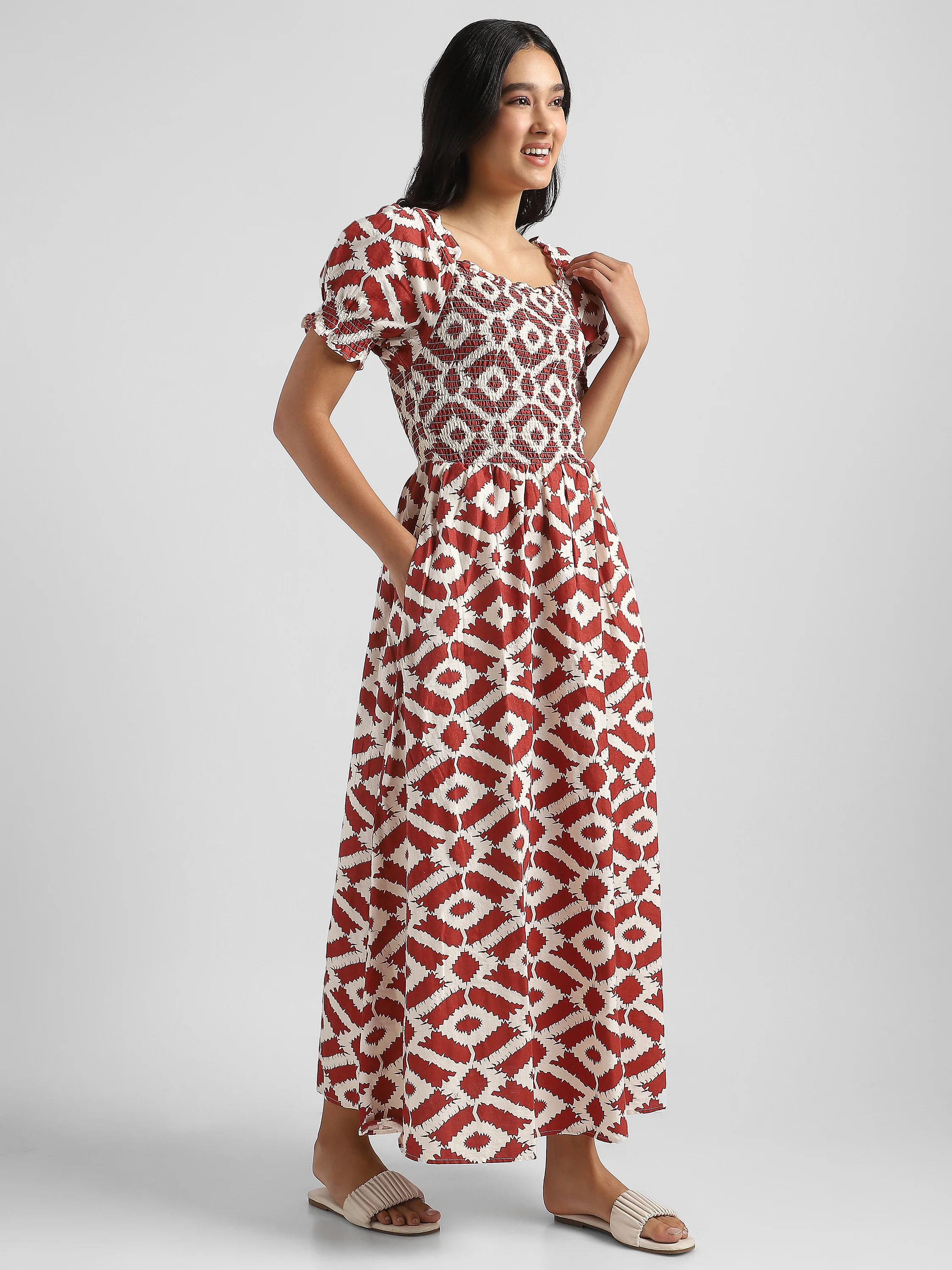 Women Printed Brown Baloon Sleeve Maxi Dress - Image 3