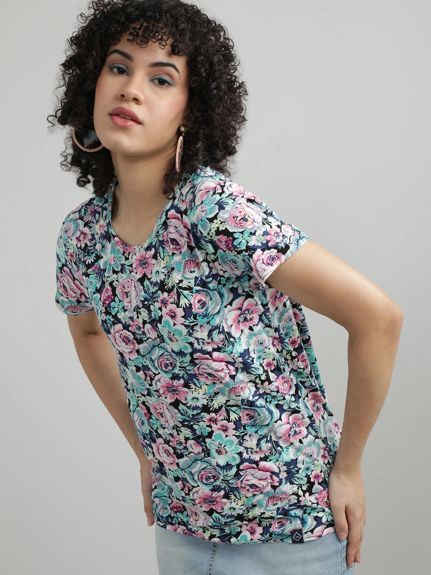 Women Printed  Short Sleeves T shirt - Image 3