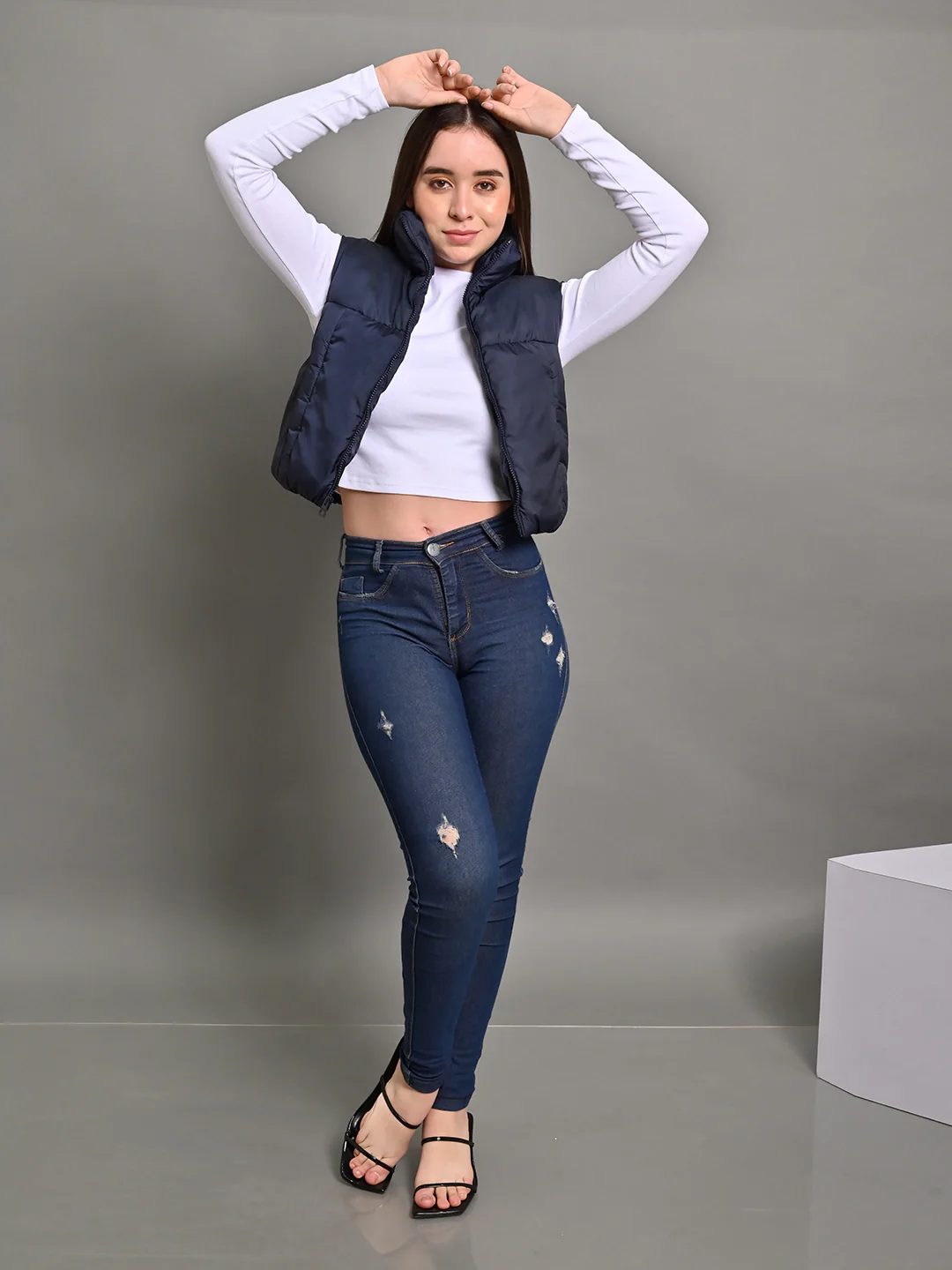 Women Puffer Crop Dark Blue Jacket - Image 3