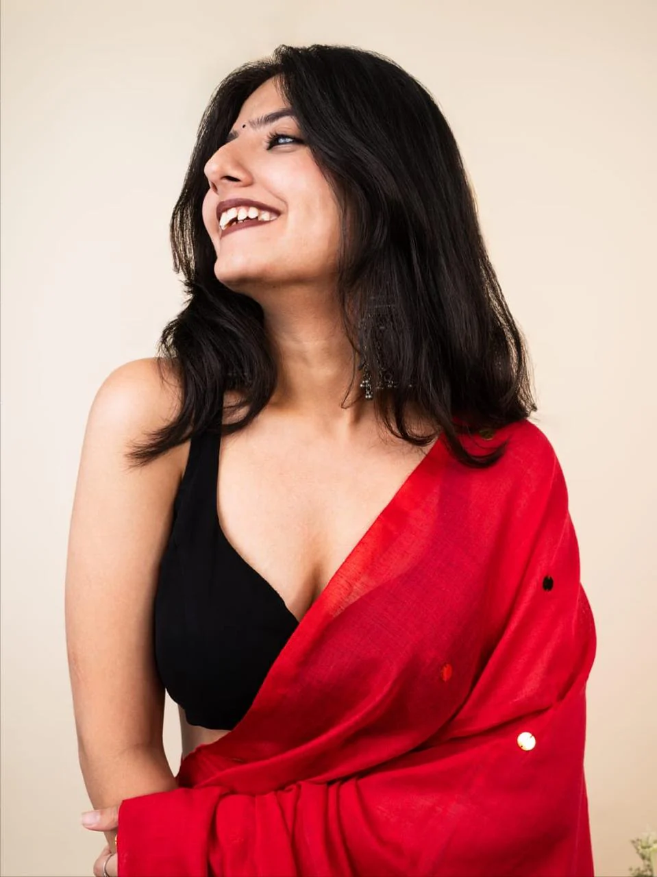 Women Pure Cotton Sequence Saree - Image 4