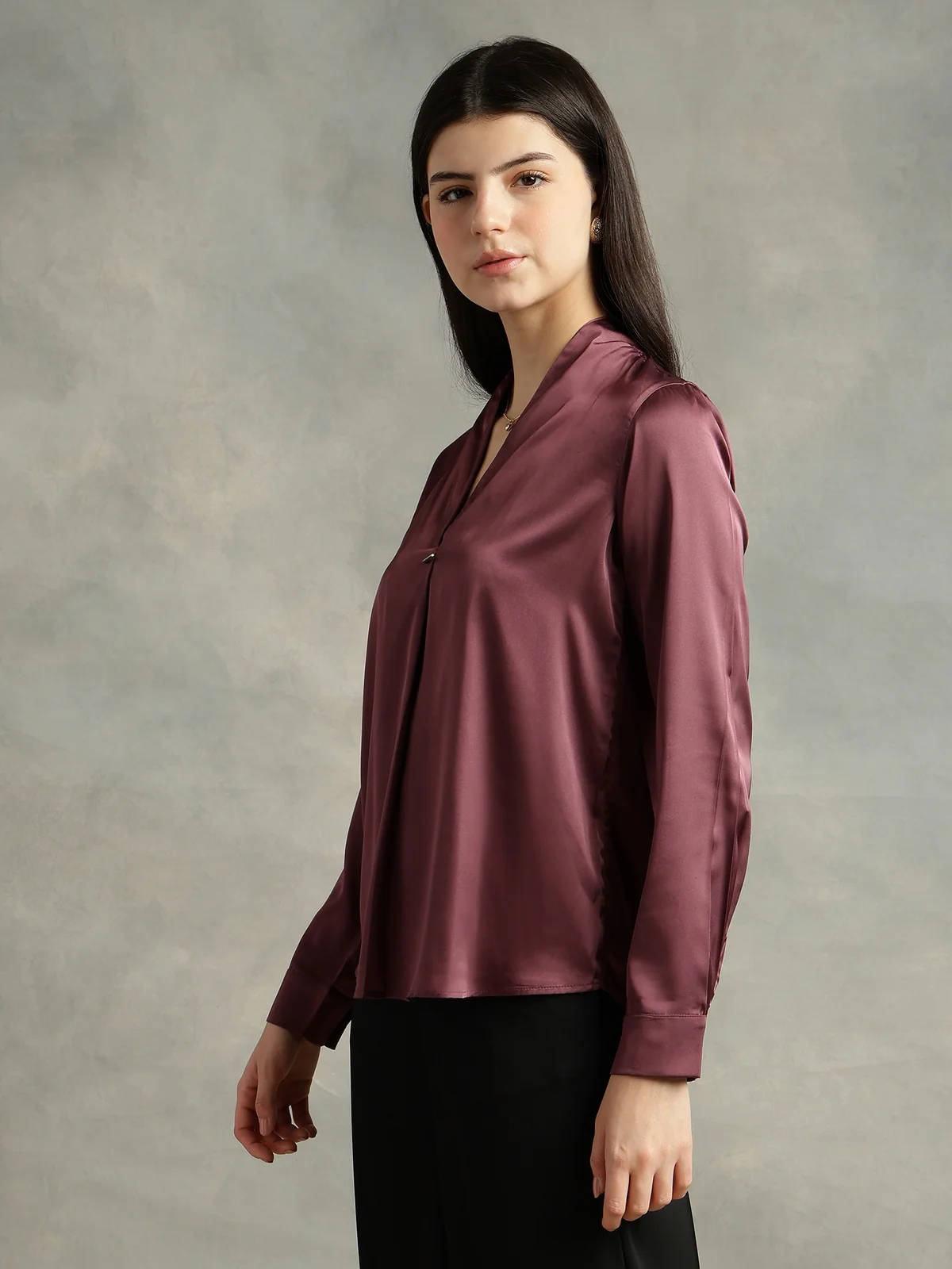 Women Purple Satin V-Neck Top - Image 5
