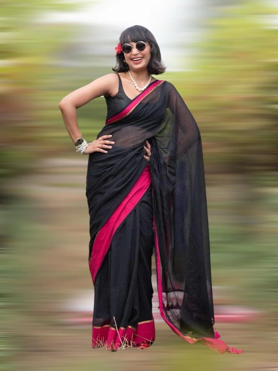 Women Rani Pink Mul Cotton Zari Border Saree - Image 3