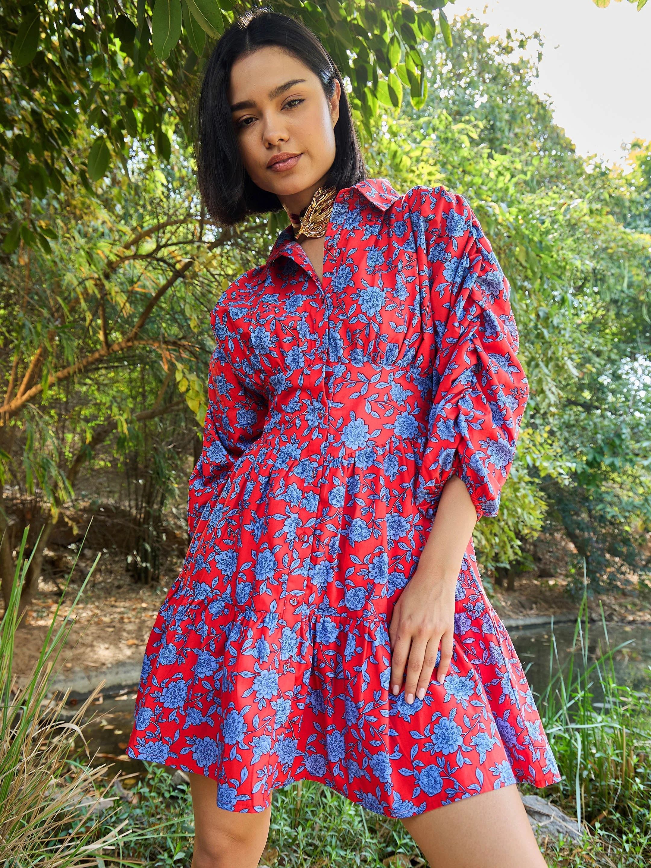 Women Red & Blue Floral Ruched Sleeves Short Dress - Image 5