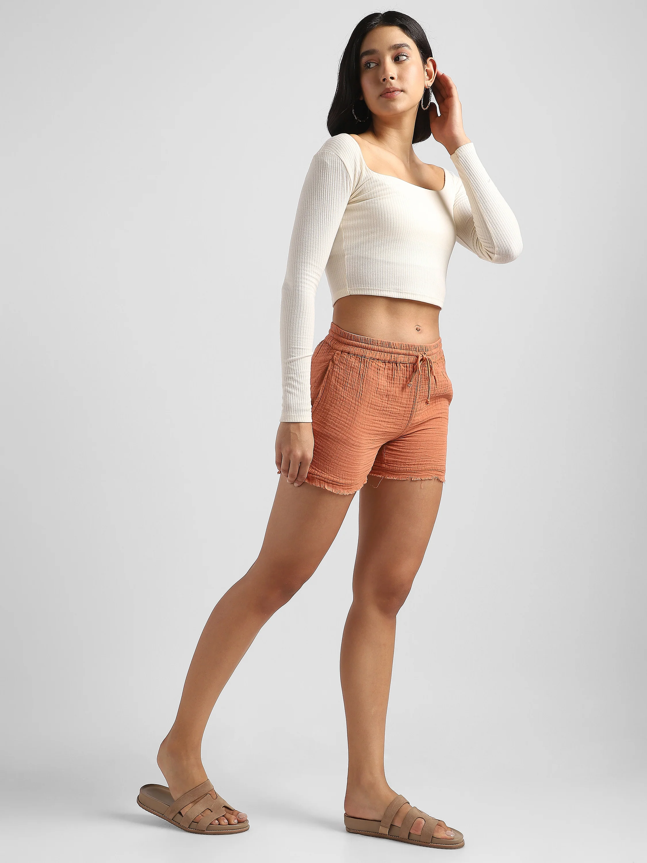 Women Cotton Double cloth Shorts with frayed hem - Image 2