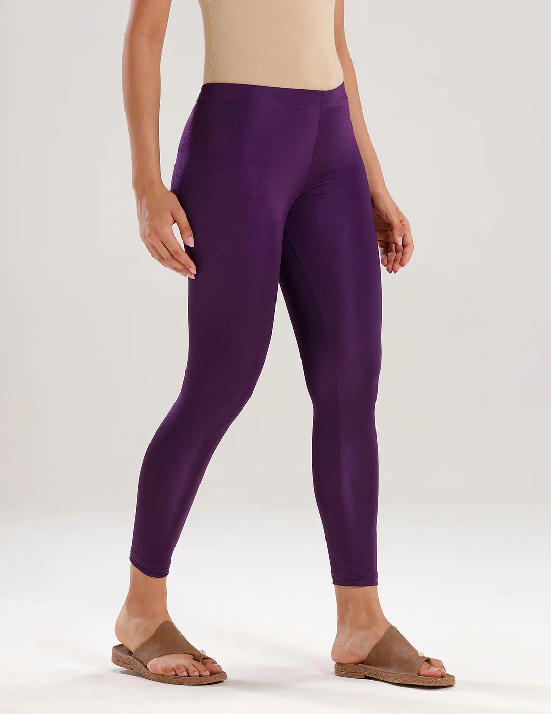 Women Red Festive Pants - Image 3