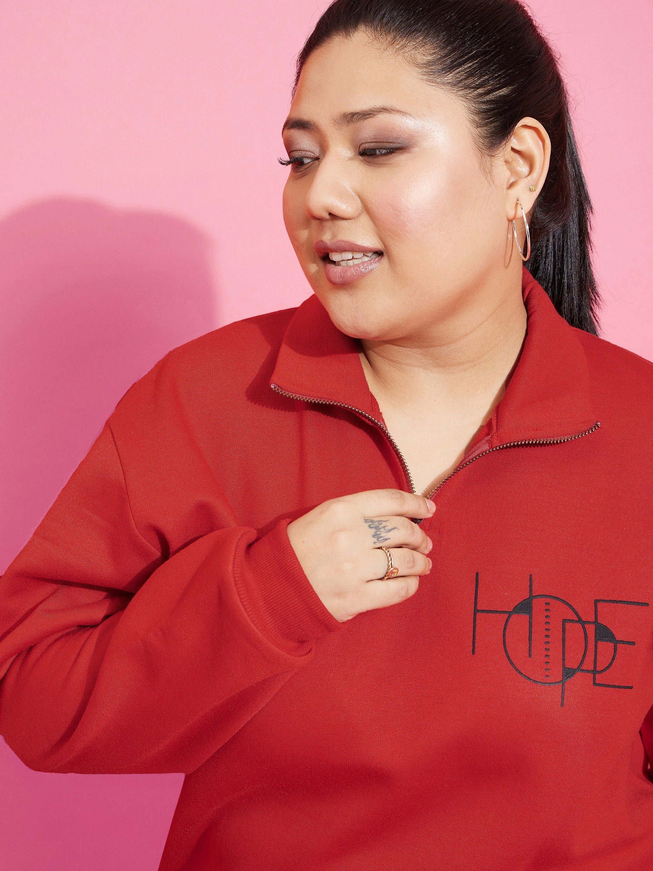 Women Red Fleece  Zipper Sweatshirt - Image 4