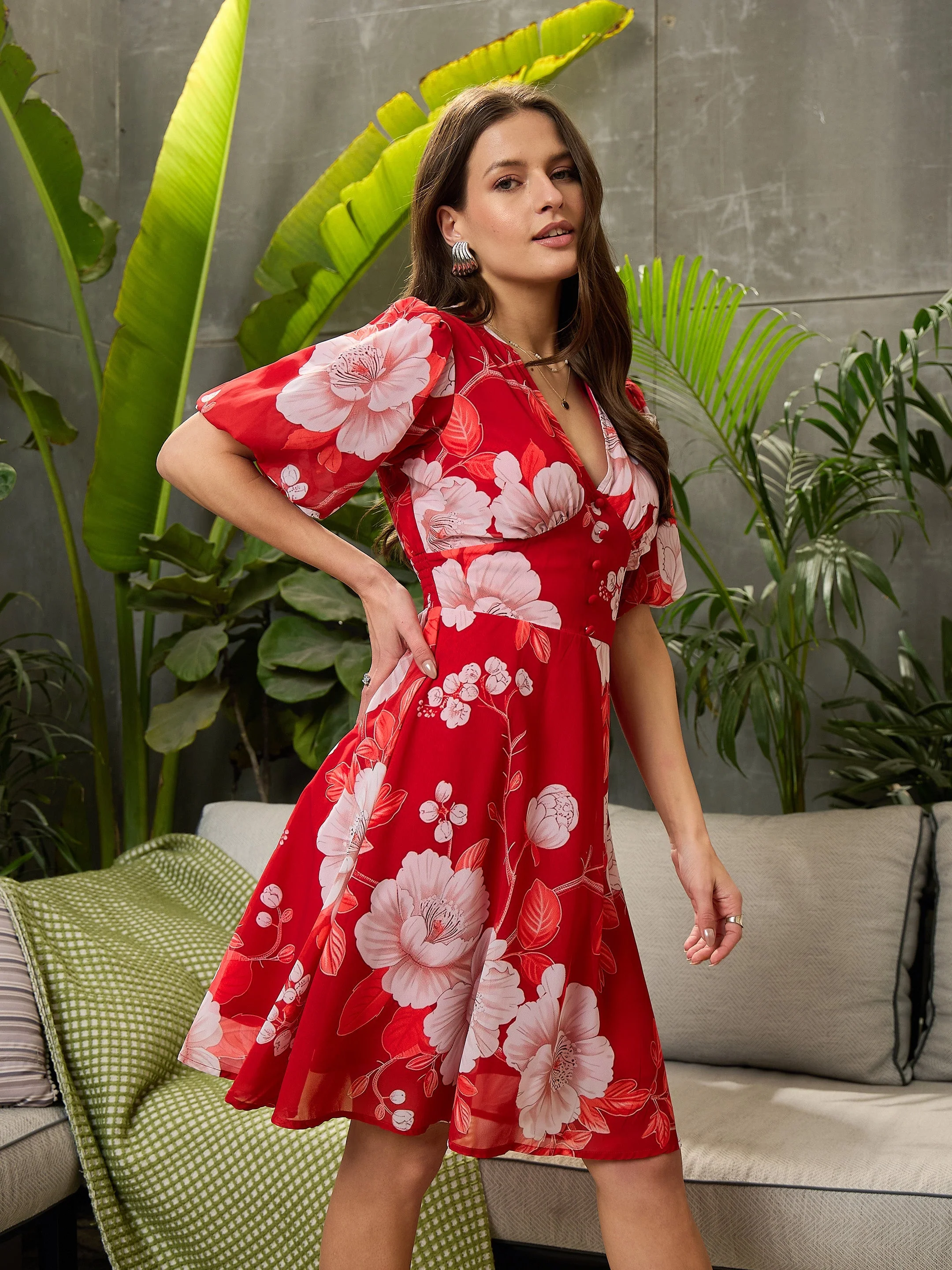 Women Red Floral Balloon Sleeve Short Dress - Image 3