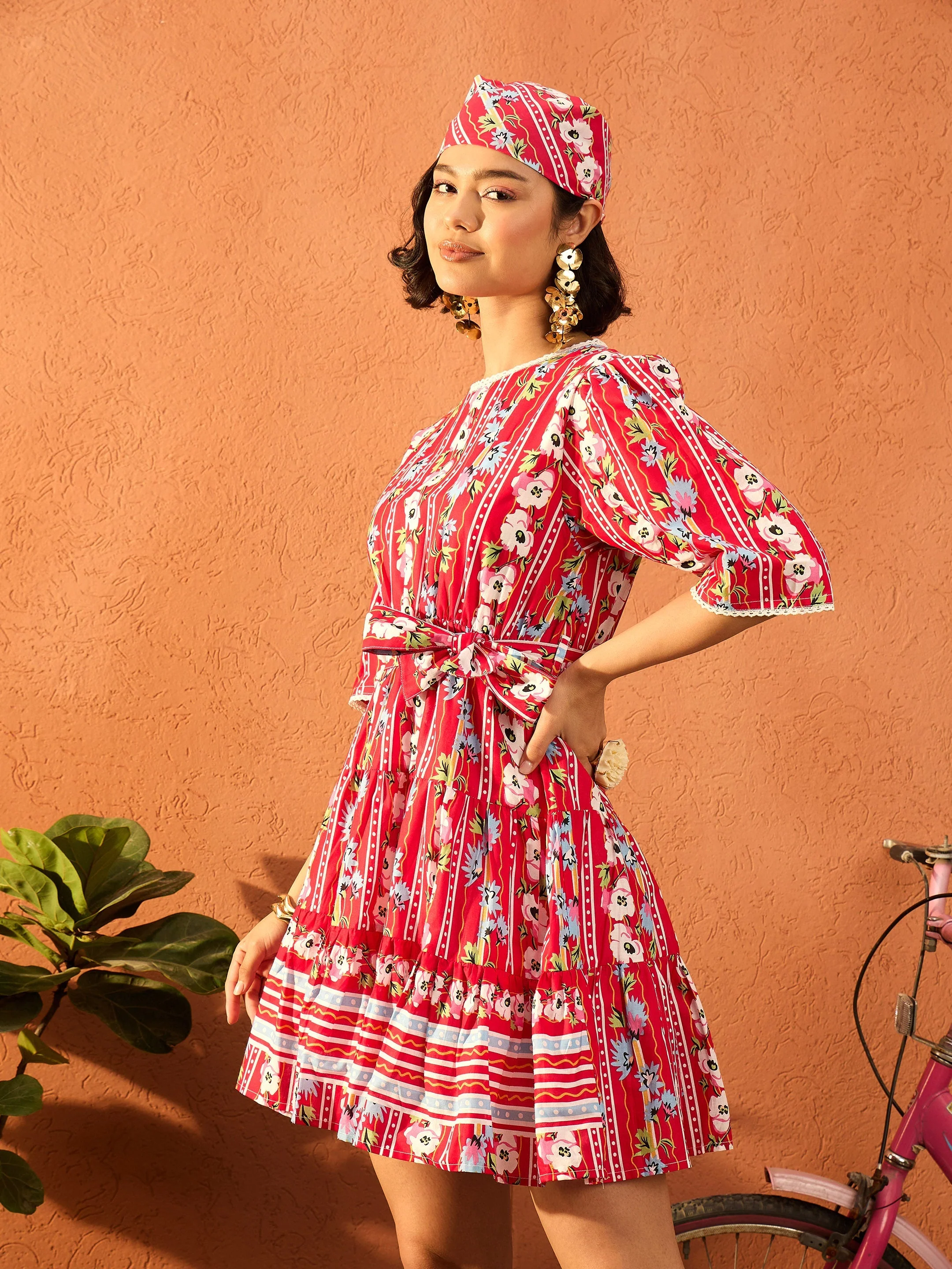 Women Red Floral Round Neck Short Tired Dress - Image 3