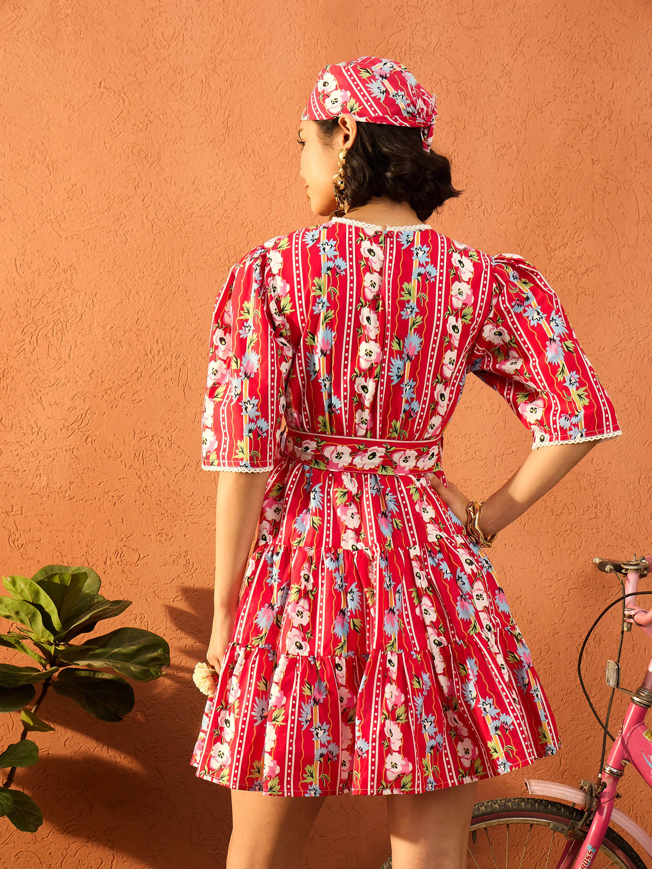 Women Red Floral Round Neck Short Tired Dress - Image 5
