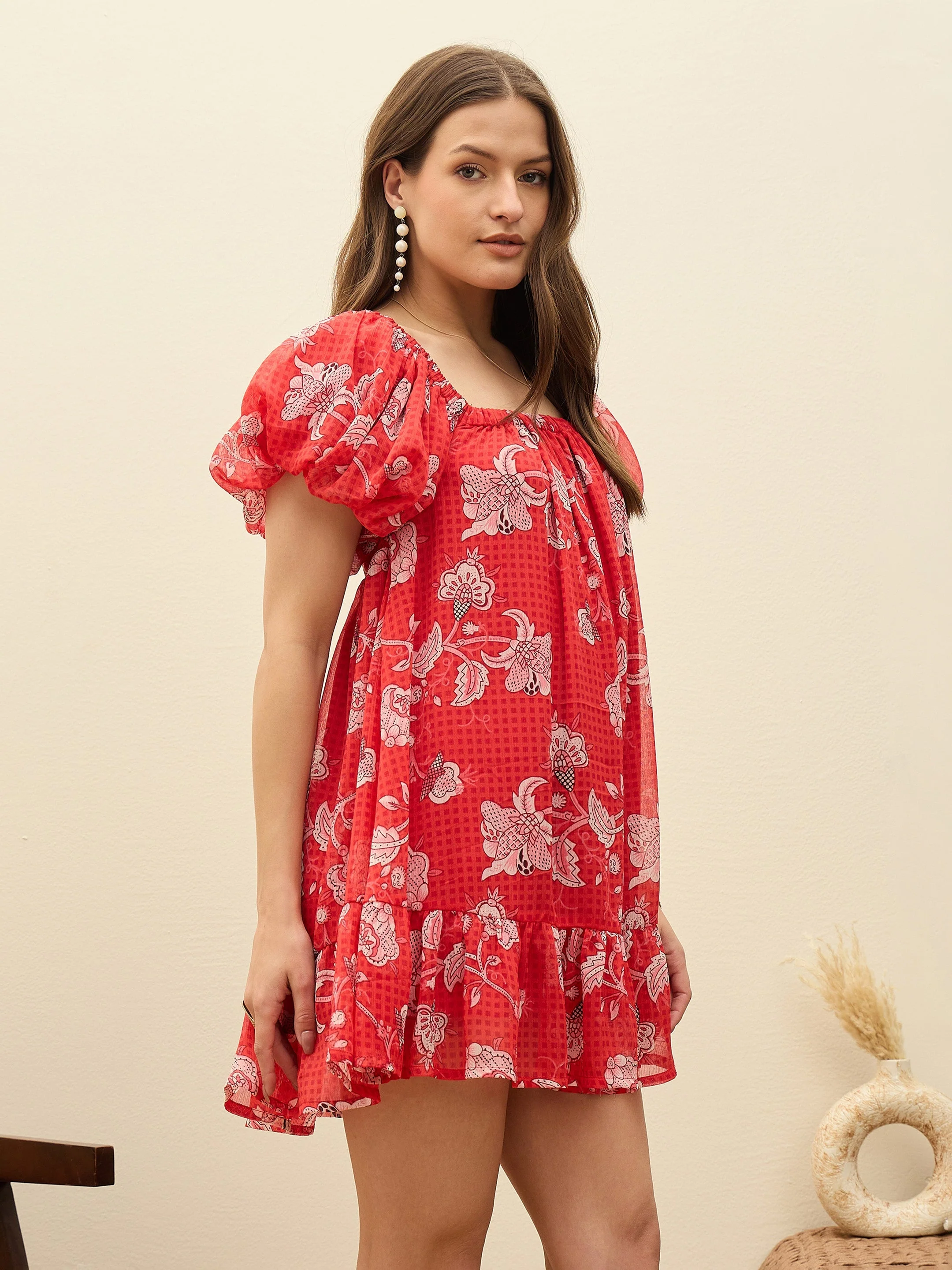Women Red Floral Square Neck Balloon Sleeve Short Dress - Image 3