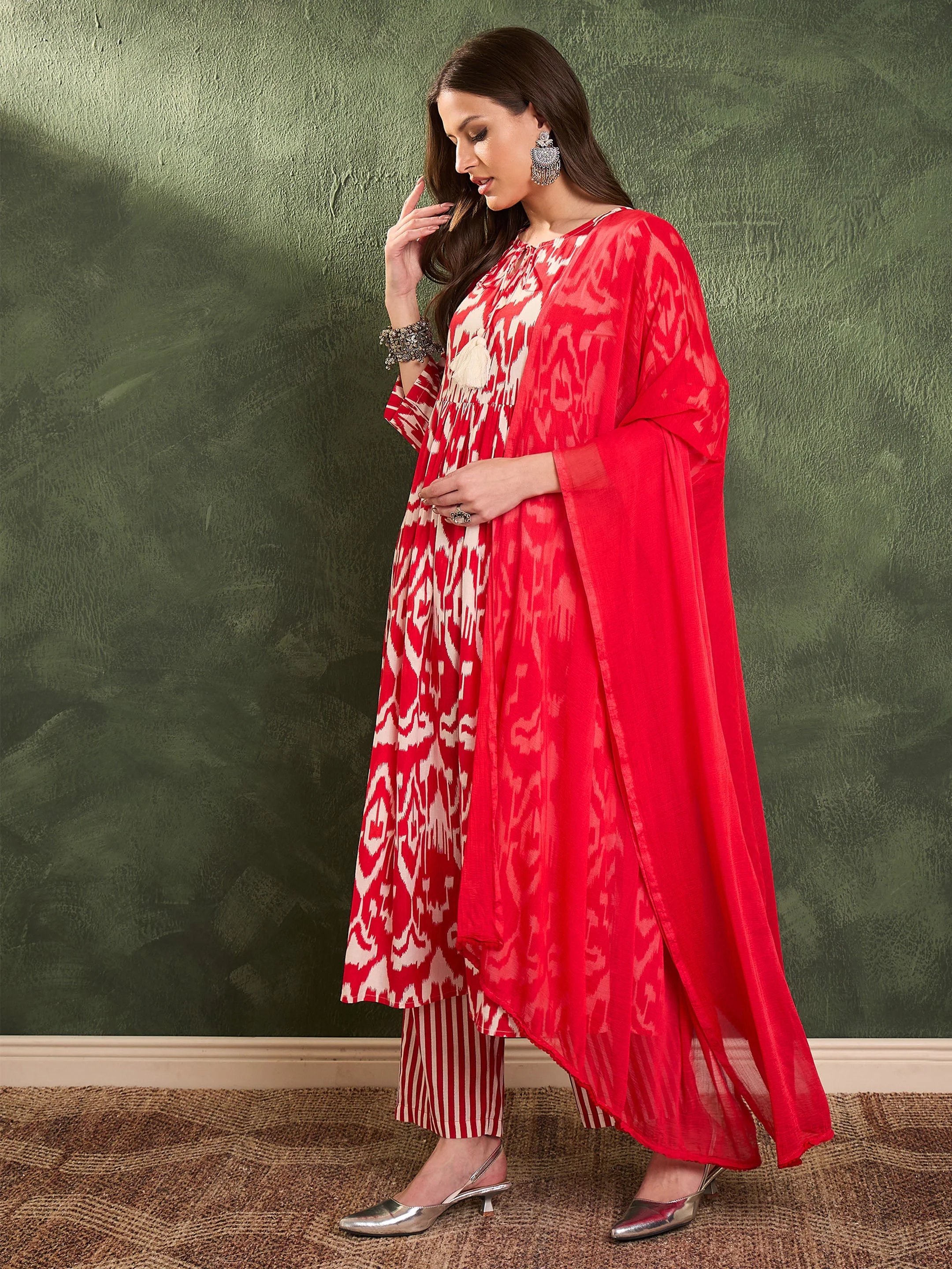 Women Red Ikat Dori Gathered Kurta Set with Dupatta - Image 3