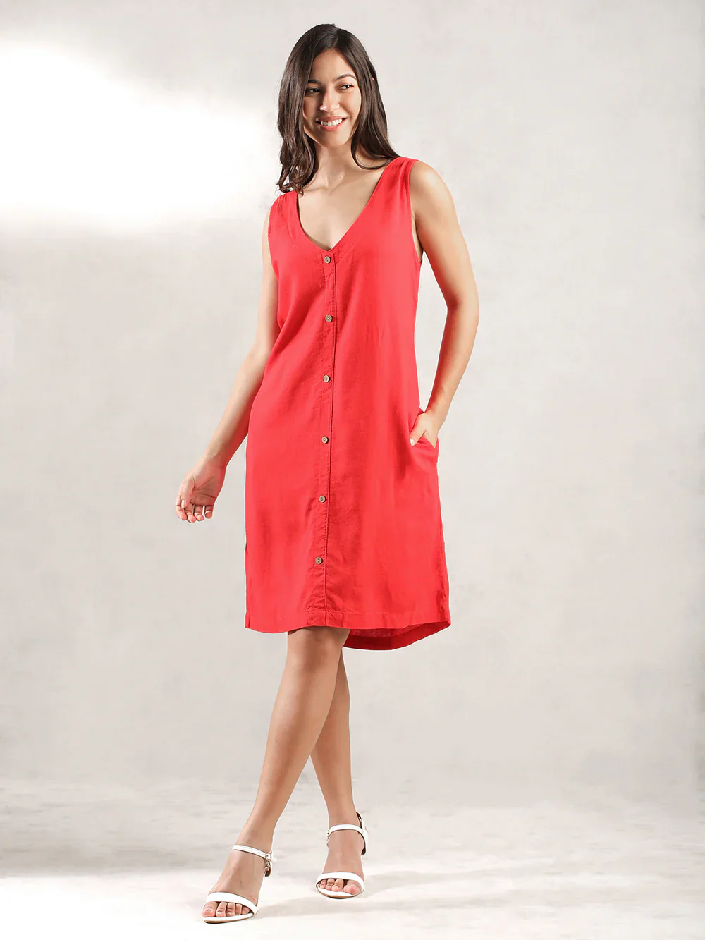 Women Red Regular Fit Dress - Image 4