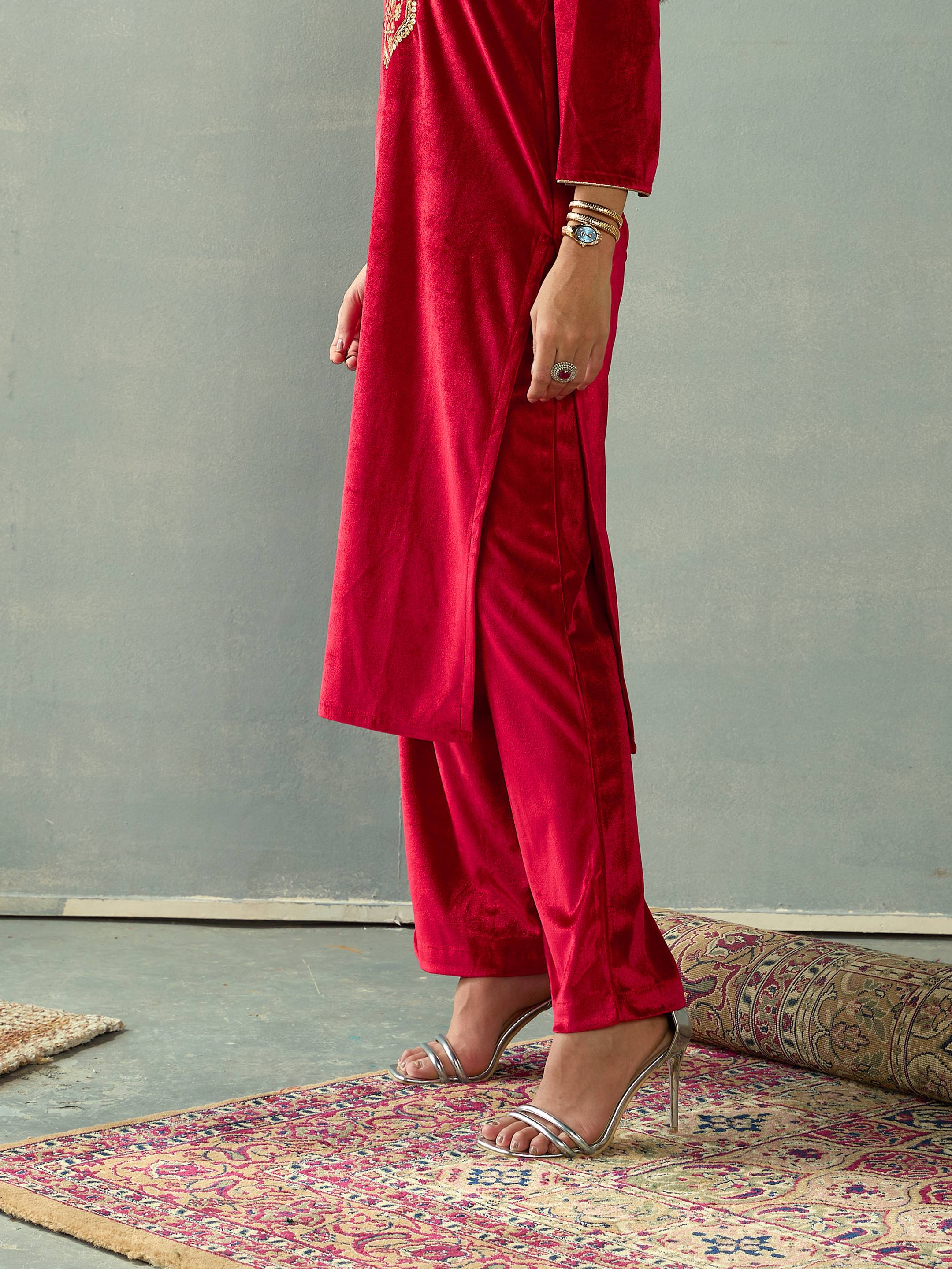 Women Red Velvet Elasticated Pants - Image 3