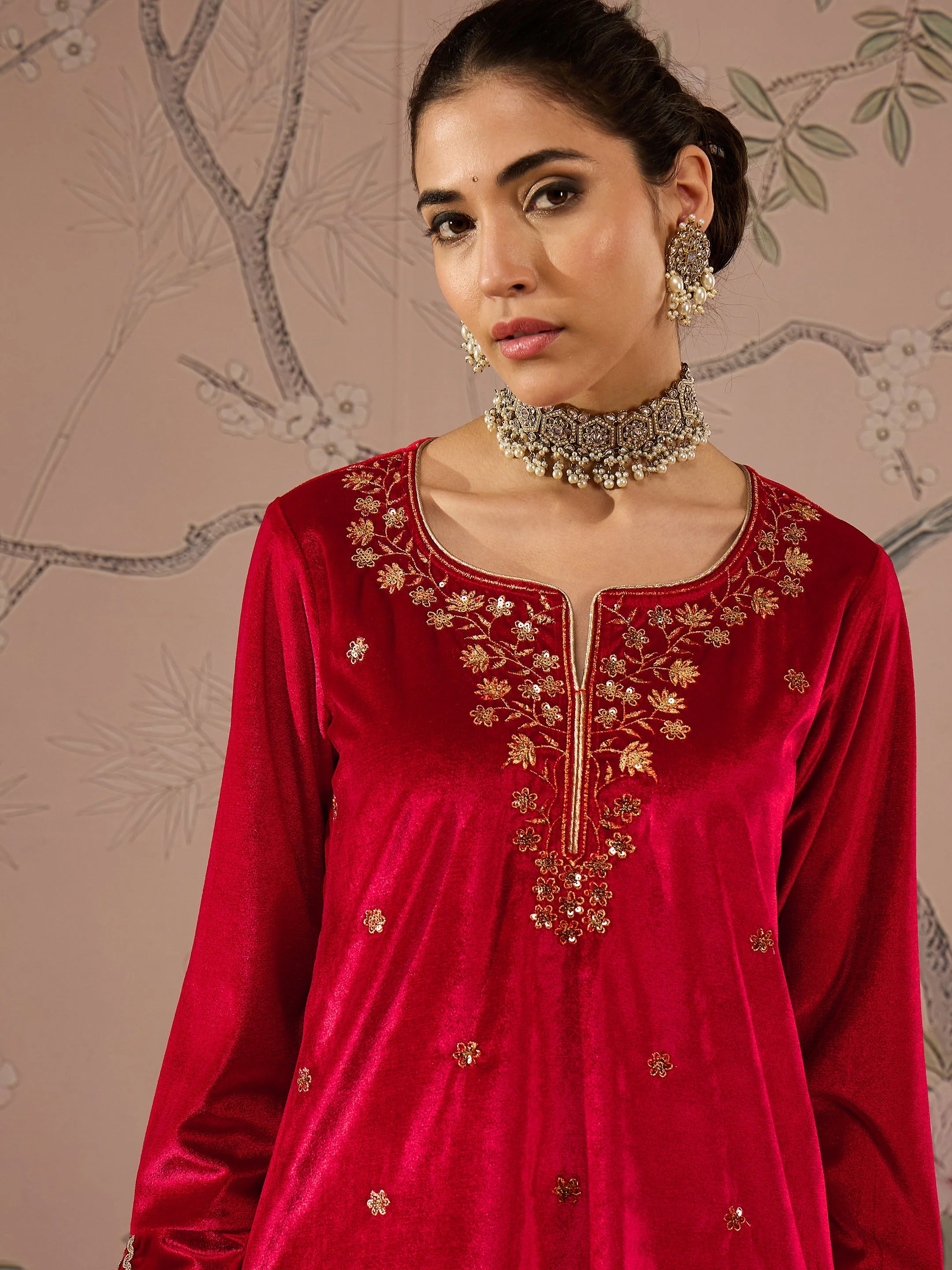 Women Red Velvet Embroidered Short Kurta With Straight Pants - Image 4