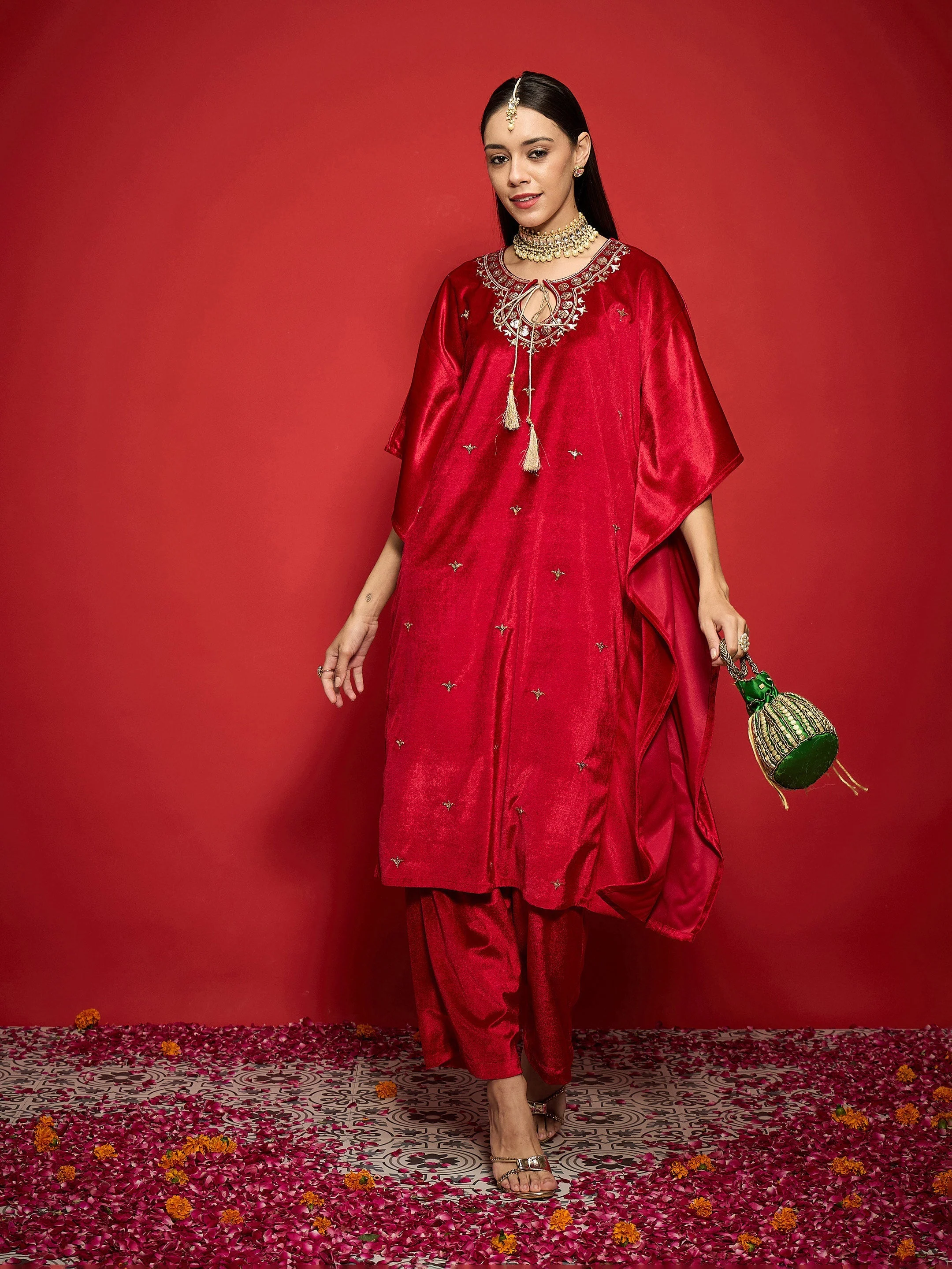 Women Red Velvet Front Embroidered Kaftan Kurta - Image 2