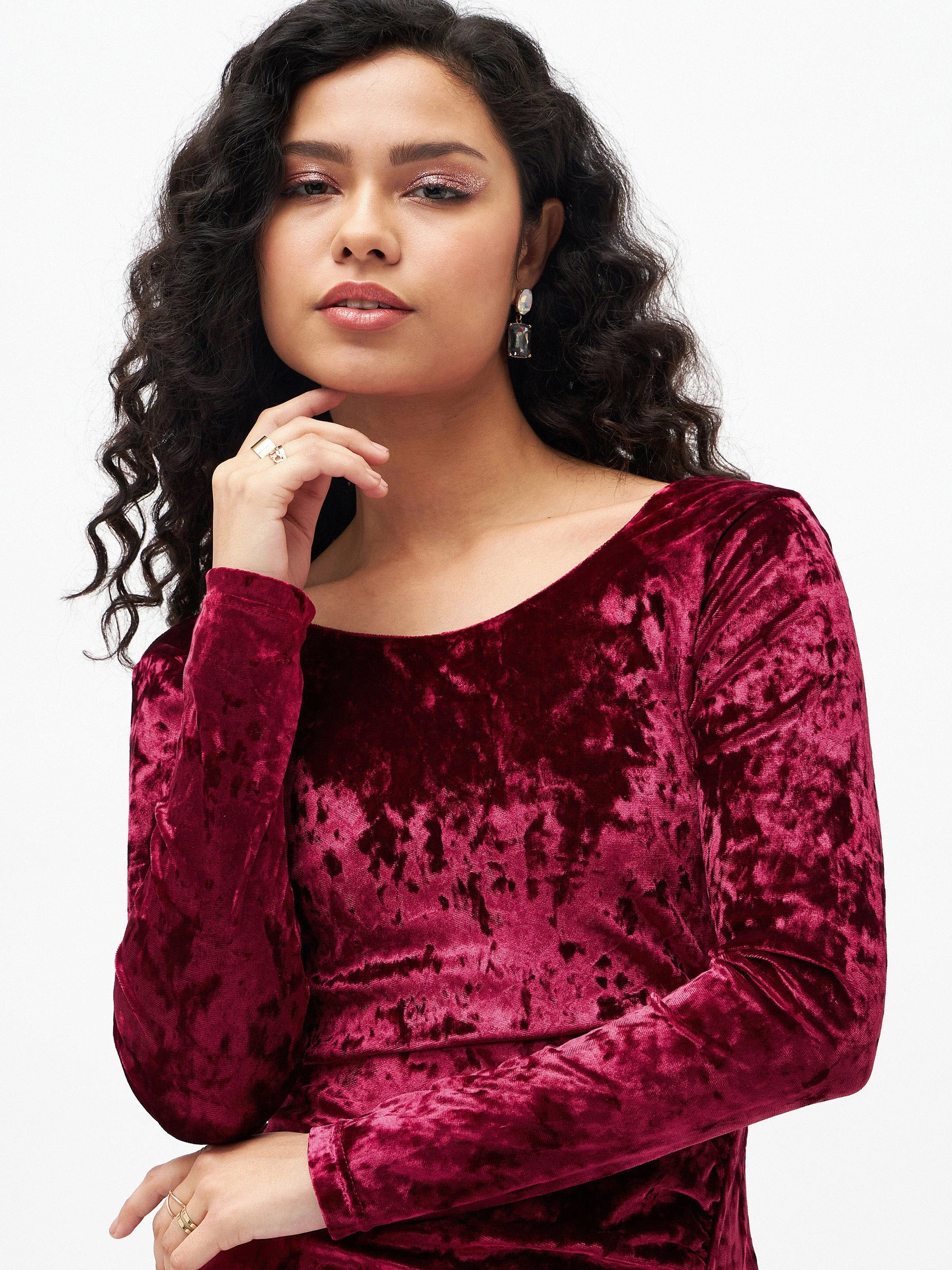 Women Red Velvet Side Slit Midi Dress - Image 5