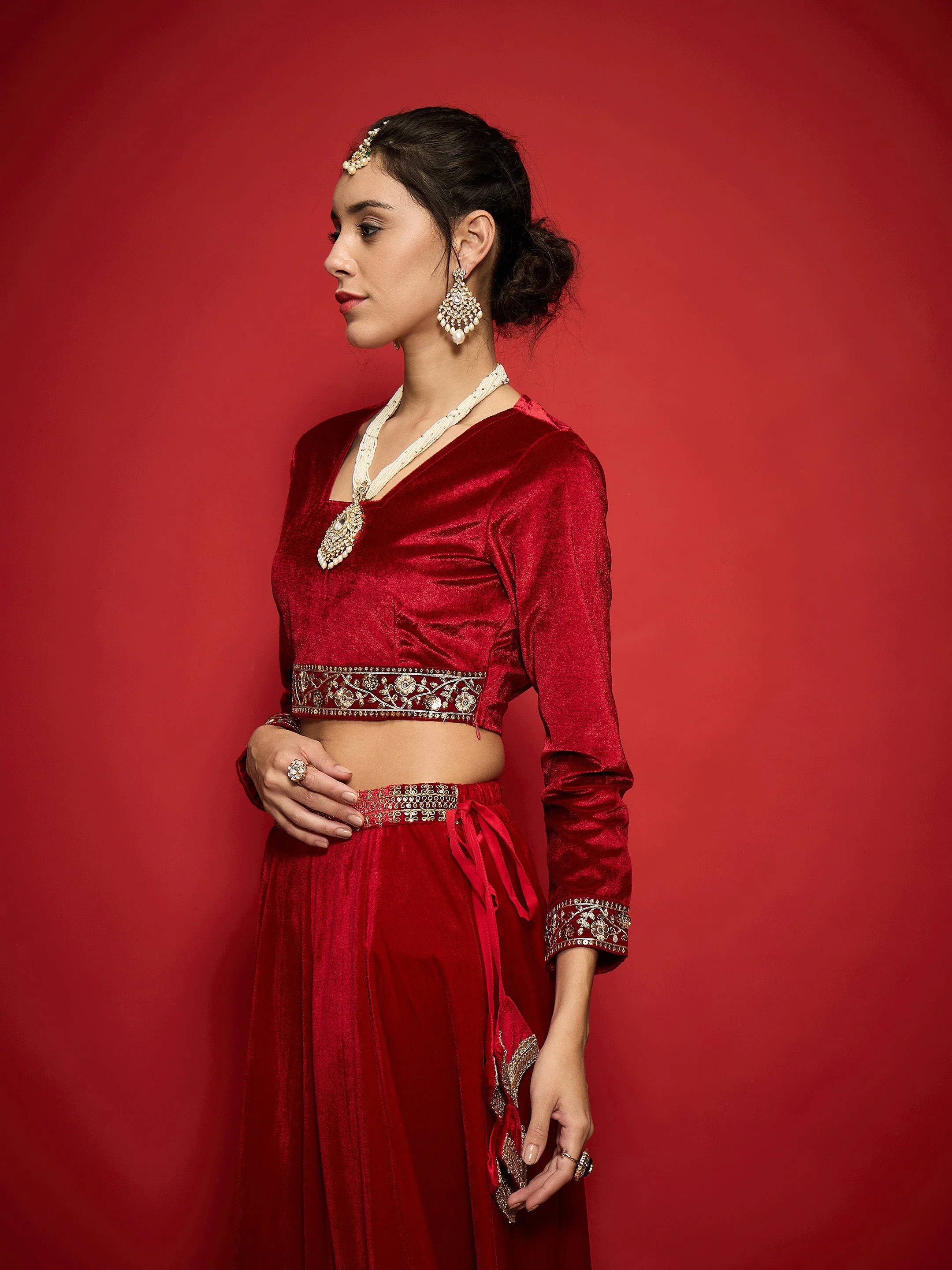 Women Red Velvet Square Neck Crop Top - Image 3
