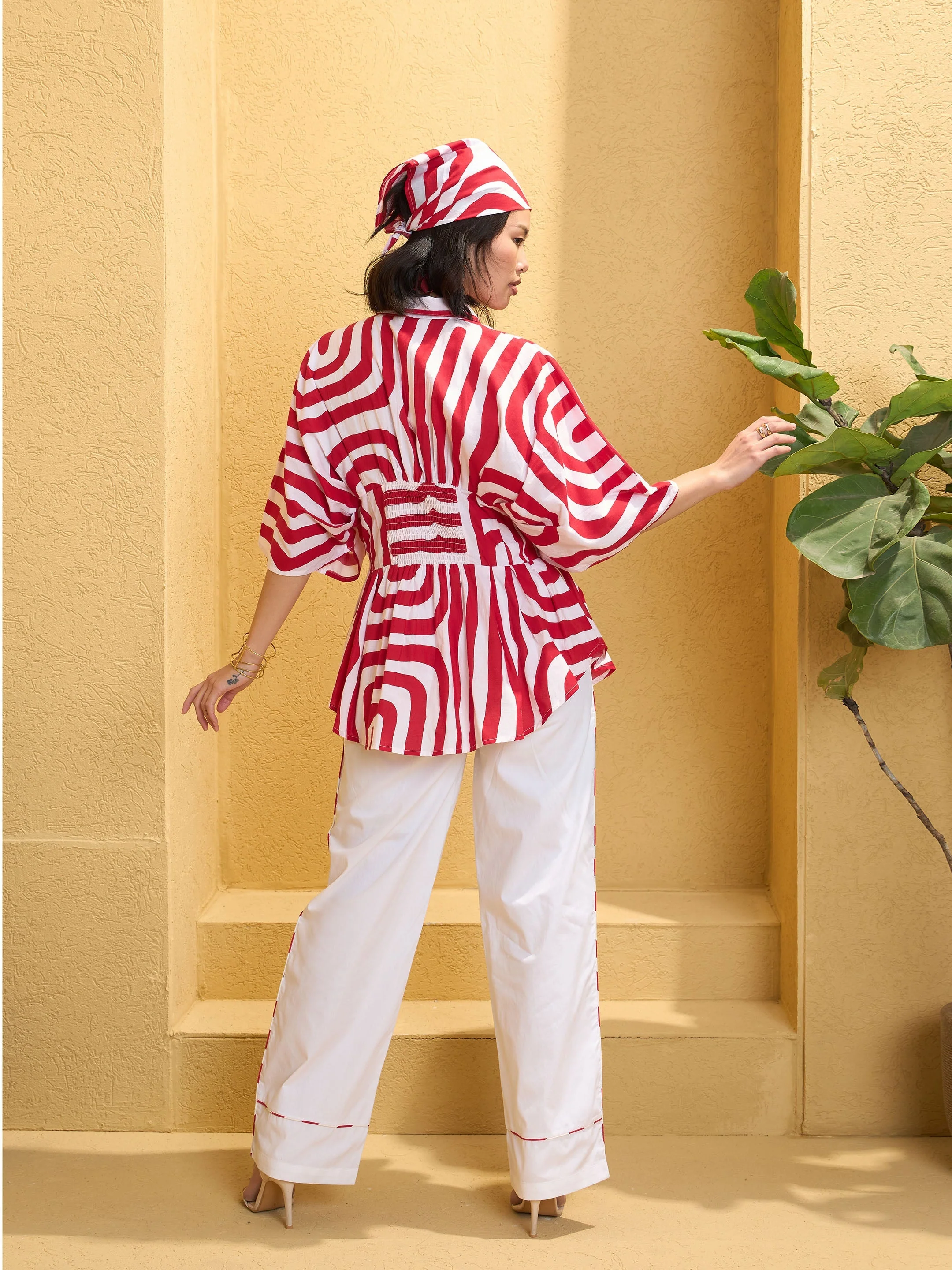 Women Red & White Geometric Shirt With Solid Pants - Image 2