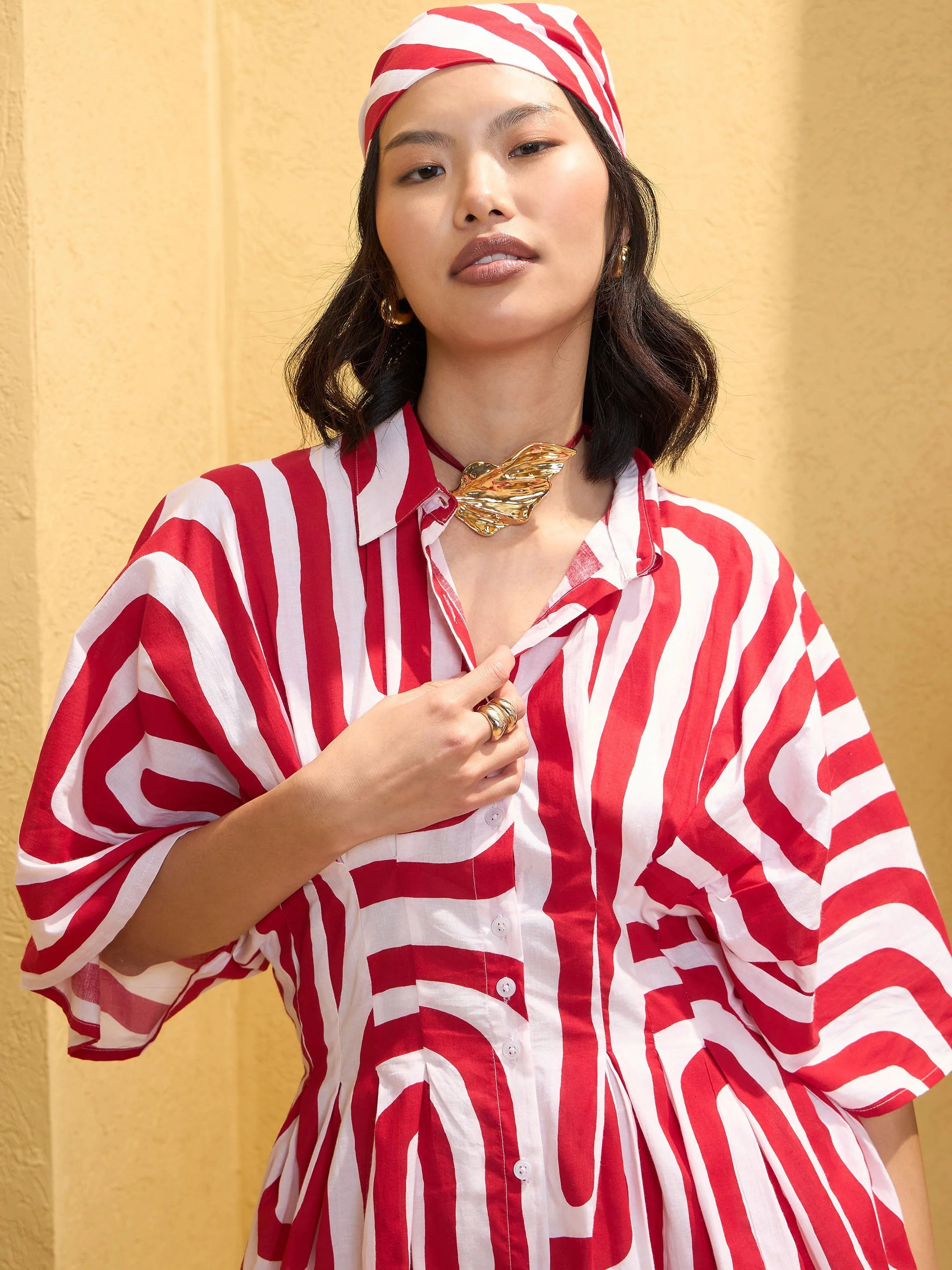 Women Red & White Geometric Shirt With Solid Pants - Image 3