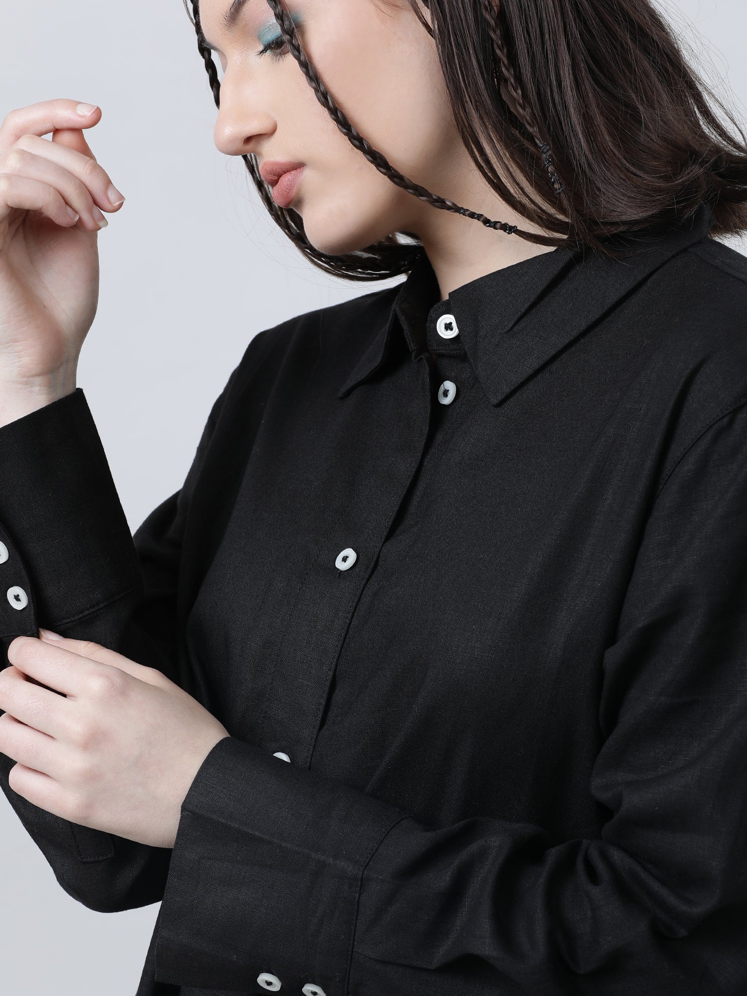 Women Black Oversized Shirt Dress - Image 5