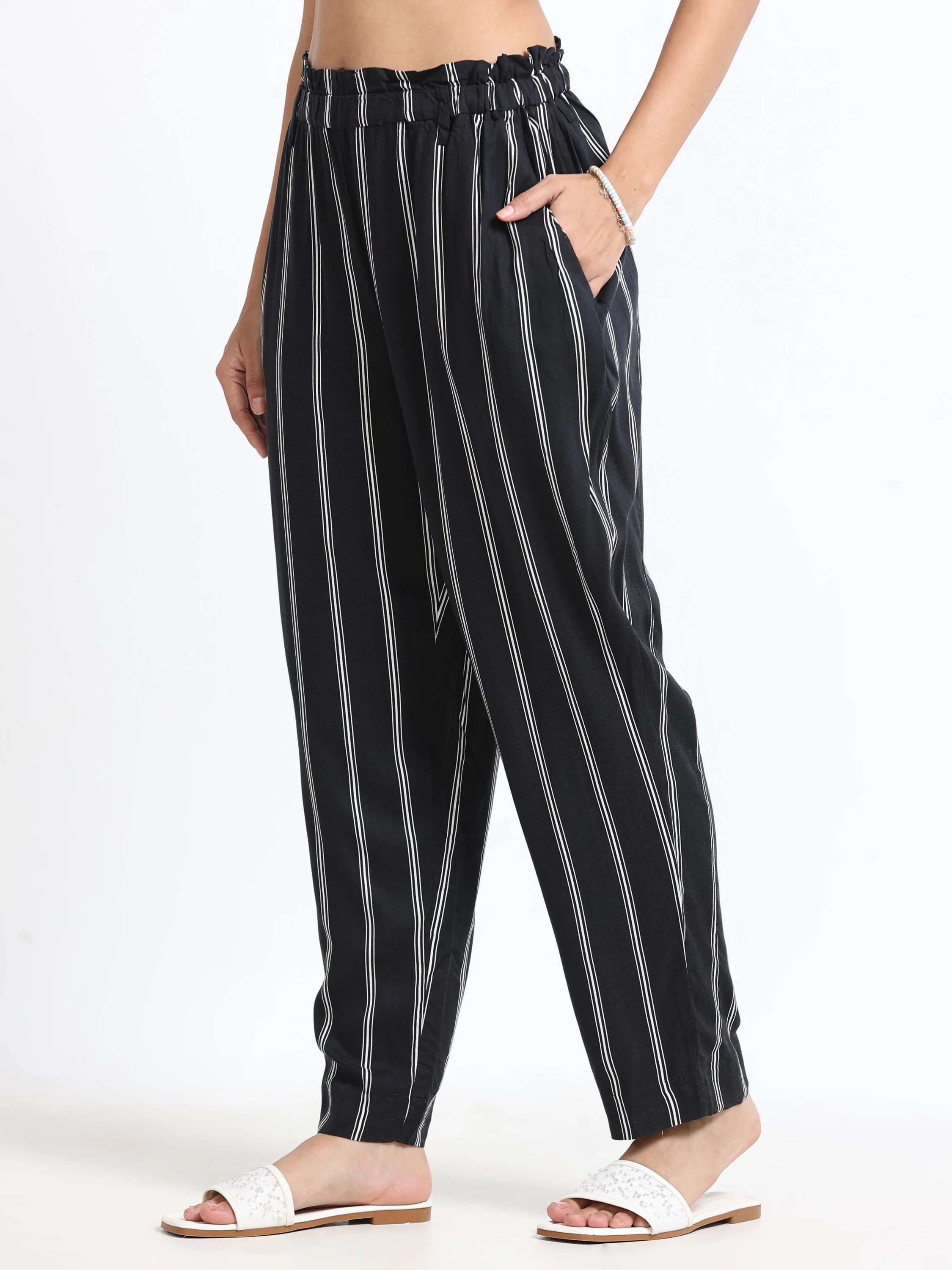 Women Black Regular Fit Striped Peg Trousers - Image 3