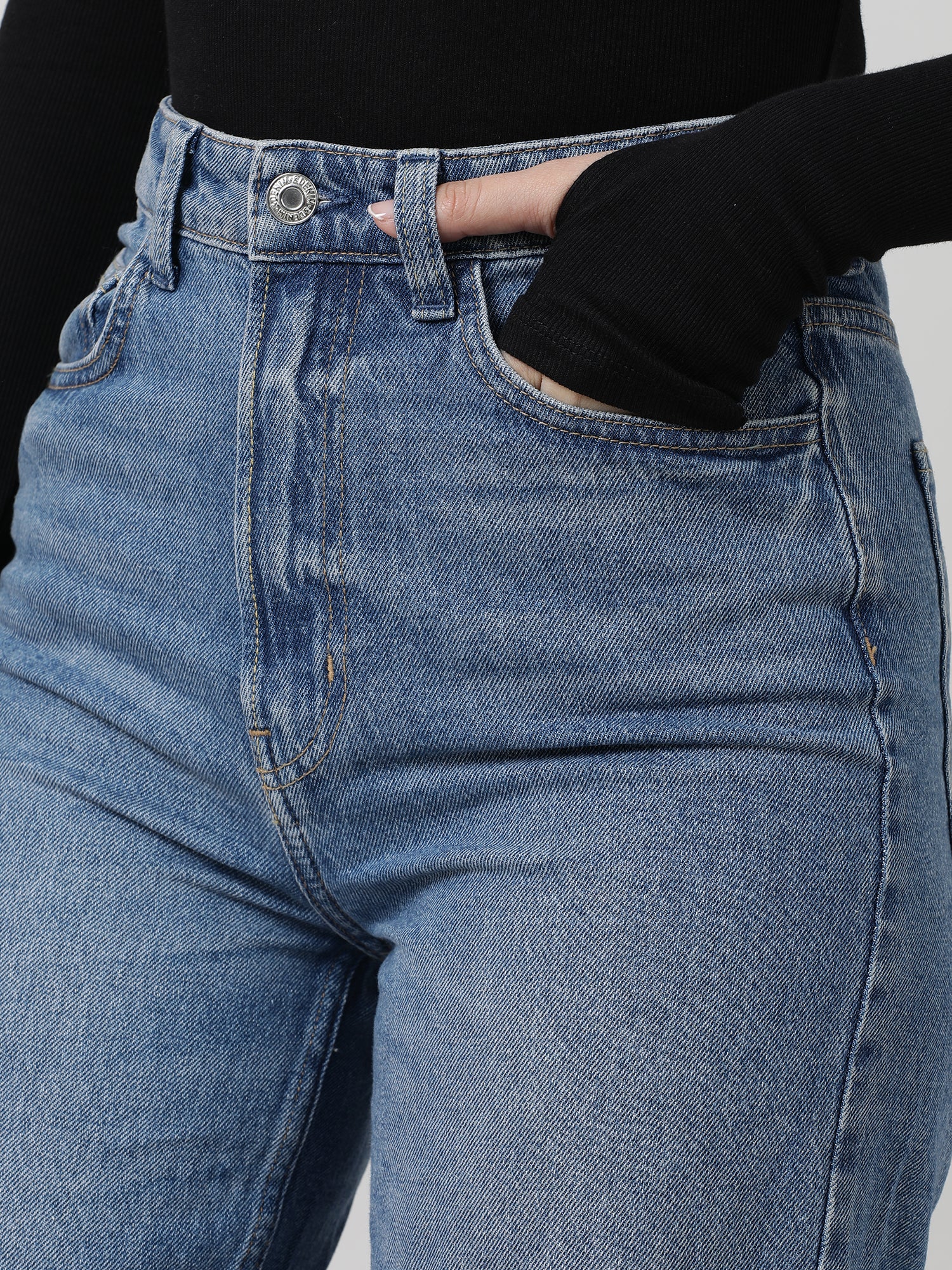 Women Regular Fit Blue Washed Denim Pants - Image 6