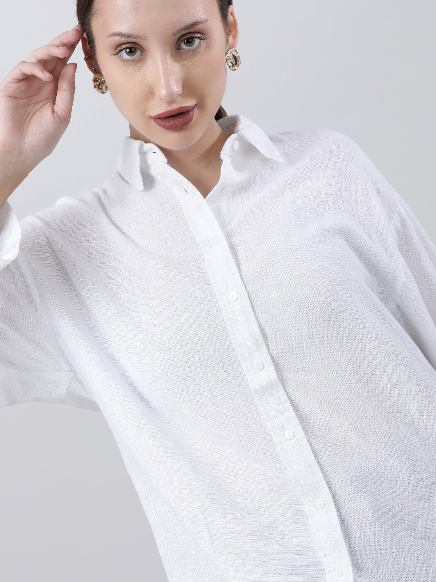 Women Regular Fit Button Down Drop Shoulder White Shirt - Image 5