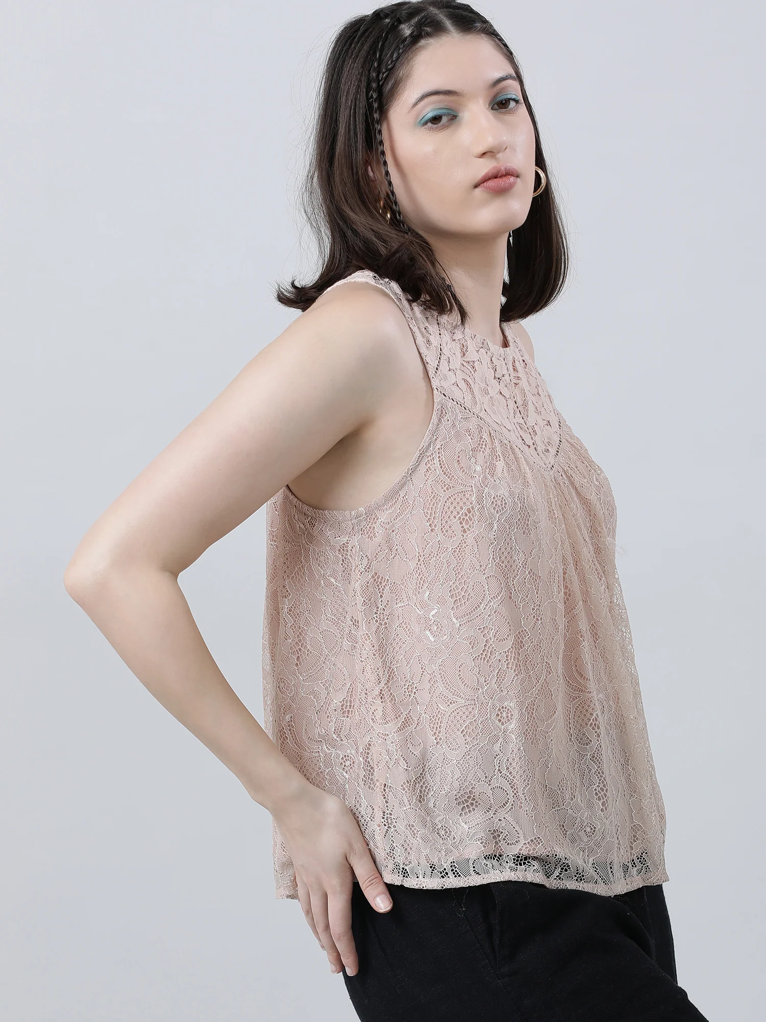Women Regular Fit Cream Lace Sleeveless Top - Image 4