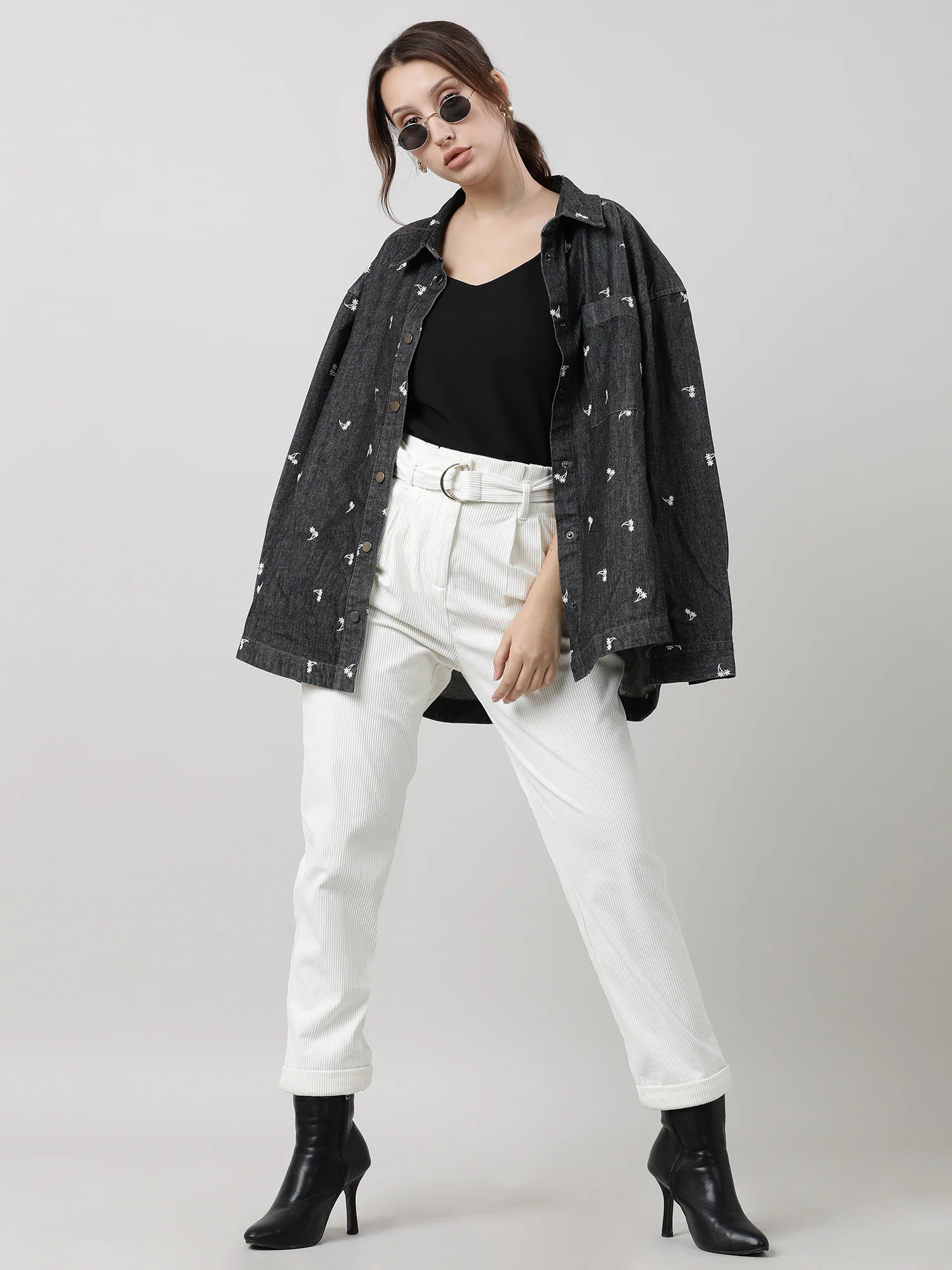 Women Regular Fit Cream Ribbed Pants With Belt - Image 7