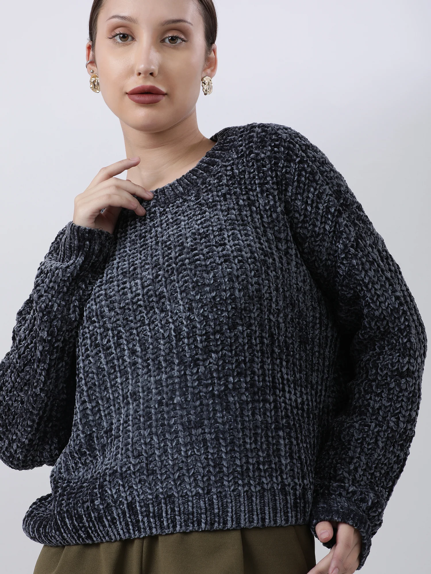 Women Regular Fit Dark Grey Knitted Sweater - Image 4