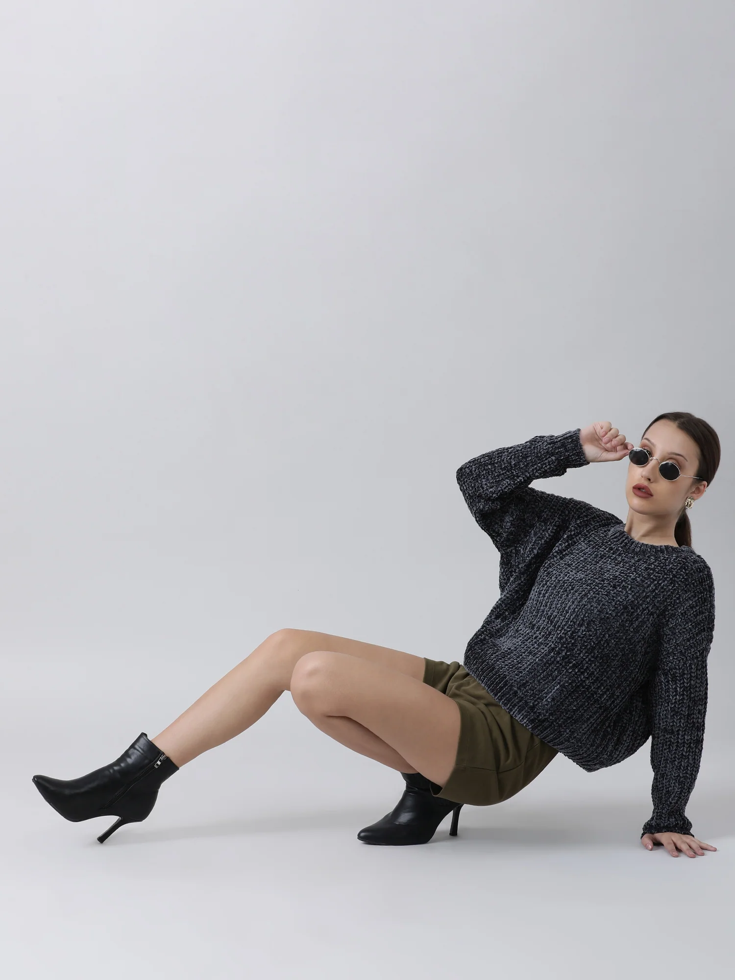 Women Regular Fit Dark Grey Knitted Sweater - Image 7