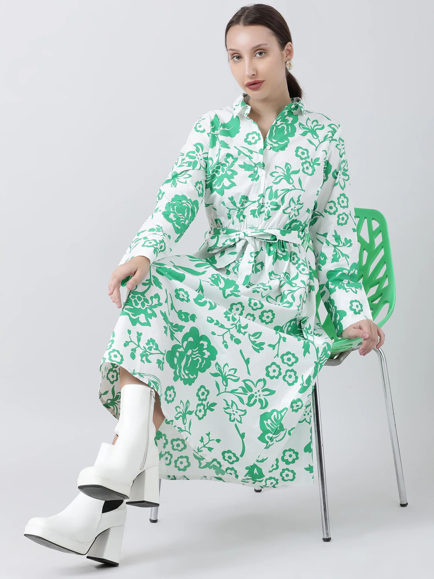 Women Regular Fit Green Printed A Line Midi Dress With Belt - Image 9