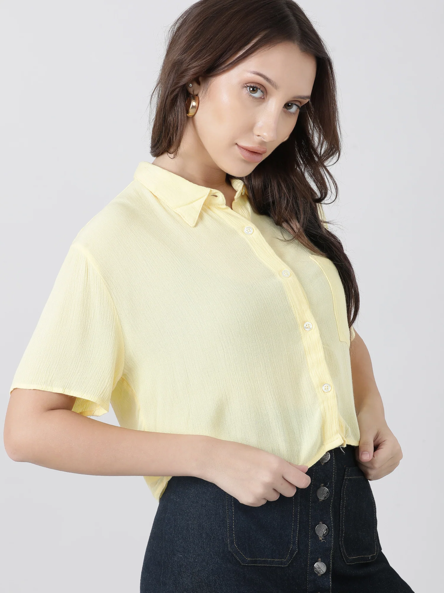 Women Regular Fit High Low Button Down Light Yellow Shirt - Image 4