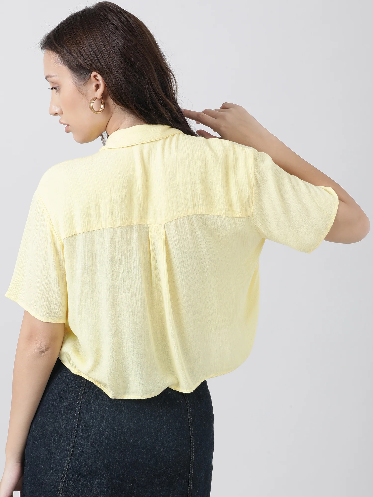 Women Regular Fit High Low Button Down Light Yellow Shirt - Image 6