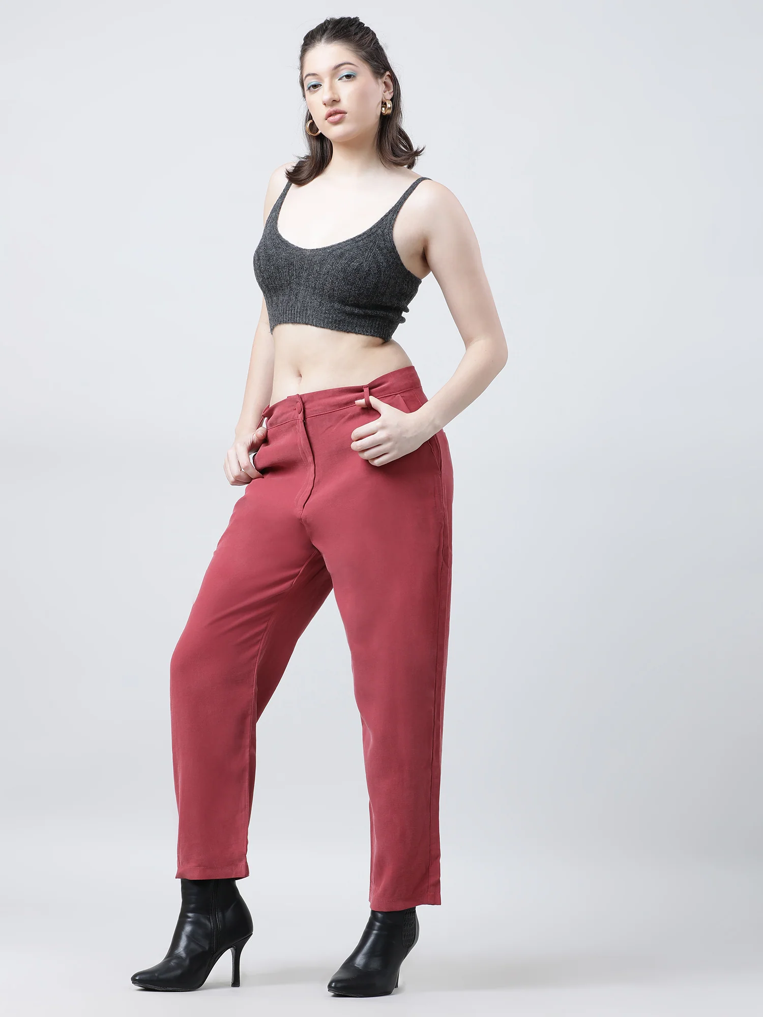 Women Regular Fit Mid Rise Solid Maroon Pants - Image 3