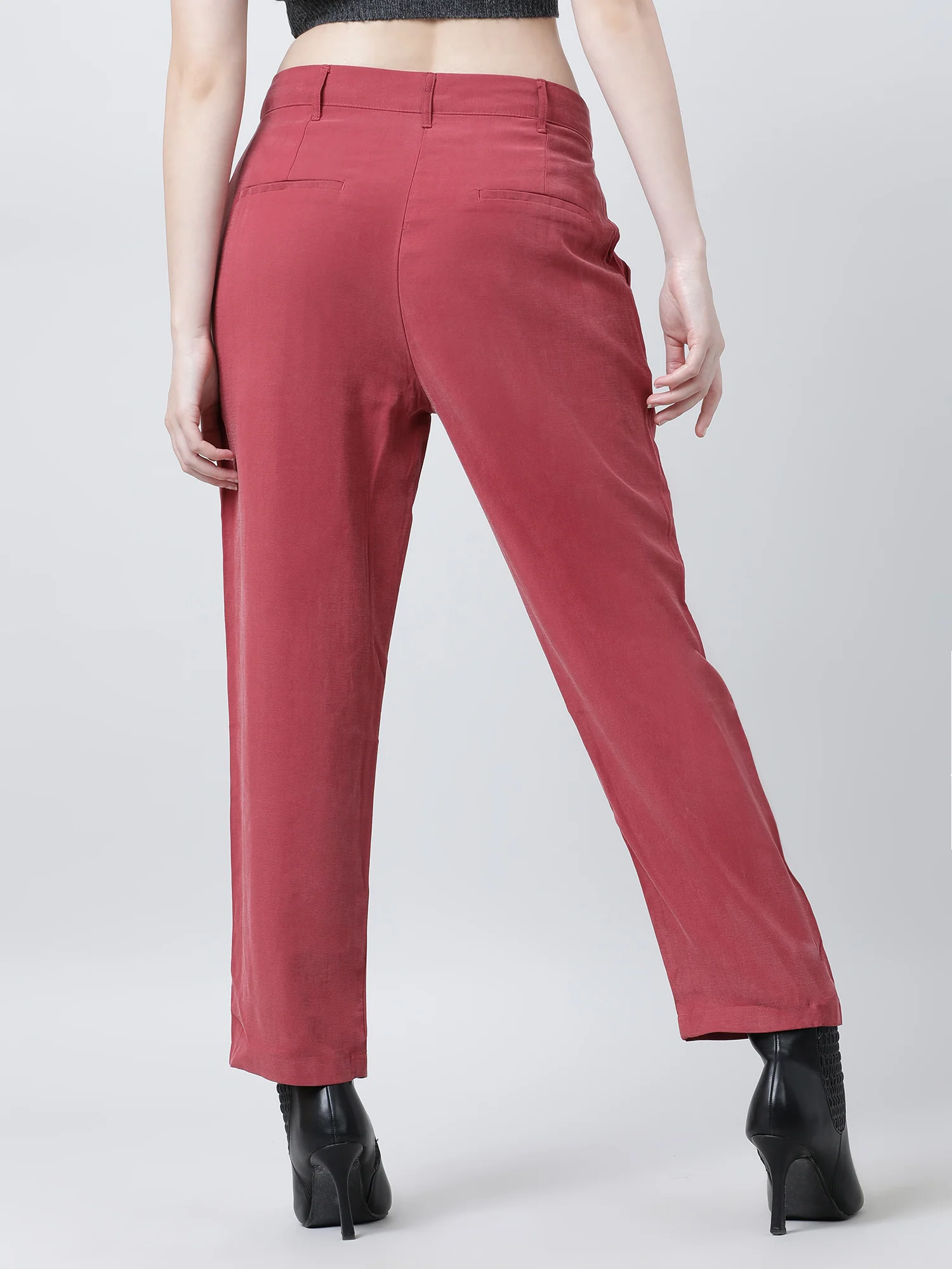 Women Regular Fit Mid Rise Solid Maroon Pants - Image 5